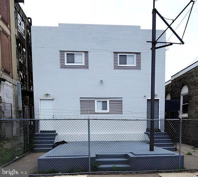 Investor Alert! This versatile duplex is a rare find offering solid income potential and located just beside Mt. Olive Church of Christ, in a growing area with I-1 zoning that allows for flexible use. The property includes 2 bedrooms and 2 full bathrooms, currently configured as one single-room unit, one one-bedroom unit, and two vacant units—giving you the chance to customize, renovate, and boost income right away.
With two units currently vacant, there's excellent opportunity to update and set your own rental rates. Whether you're looking to build rental income, live in one unit and rent the others, or explore creative zoning options, this property is well-positioned for value-add improvements. Surrounded by other occupied homes and neighborhood activity, it's a great time to invest.
Enjoy a location surrounded by everyday conveniences! Nearby dining options include Bucky’s Bar & Grill, Ummi Dee’s Burger Bistro, Taco Bell, Bambu, and many other local favorites.
For families, the area is served by several schools such as Thomas M. Peirce School, Rhodes E. Washington School, and Strawberry Mansion High School, with additional educational institutions in the vicinity.
Grocery shopping is a breeze with options like Save-A-Lot, CTown Supermarkets, Los Barraco Grocery, Clearfield Market, and more, all just minutes away.
Commuters will love being just five minutes from the Allegheny stop on the Manayunk/Norristown Line, offering easy access to Center City and surrounding areas.
Outdoor enthusiasts can take advantage of nearby green spaces including Connie Mack Stadium, Reyburn Park, and Marcus Foster Memorial Stadium—perfect for recreation, sports, or a weekend stroll.
This property qualifies for a 10K Grant offered by Prosperity Home Mortgage, which can be used for closing costs, rate buy-down, and more. It is fully forgivable to all buyers, not just first-time buyers. Reach out for more information.
Additionally, the property qualifies for the CRA program, offering a conventional loan with no mortgage insurance, low down payment and lower interest rate.
Perfect for investors or developers looking to capitalize on location and potential. Sold as-is—bring your contractor and your vision!
