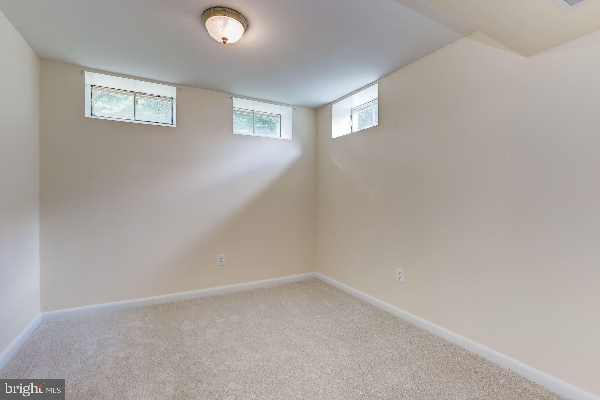 PHEASANT RUN - Residential