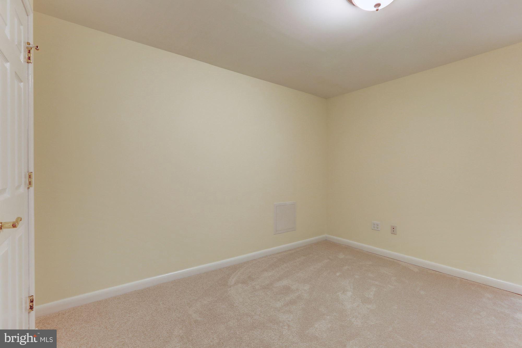 PHEASANT RUN - Residential