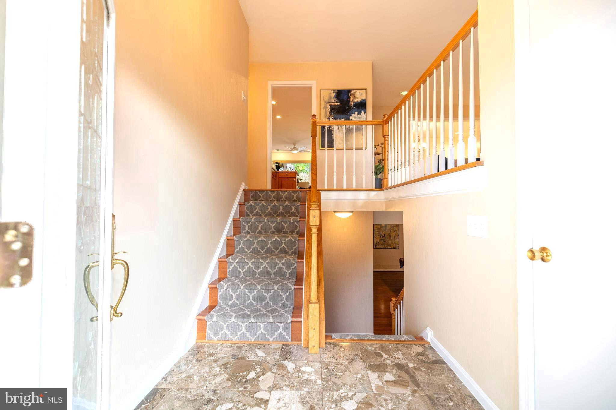 MIDDLERIDGE - Residential