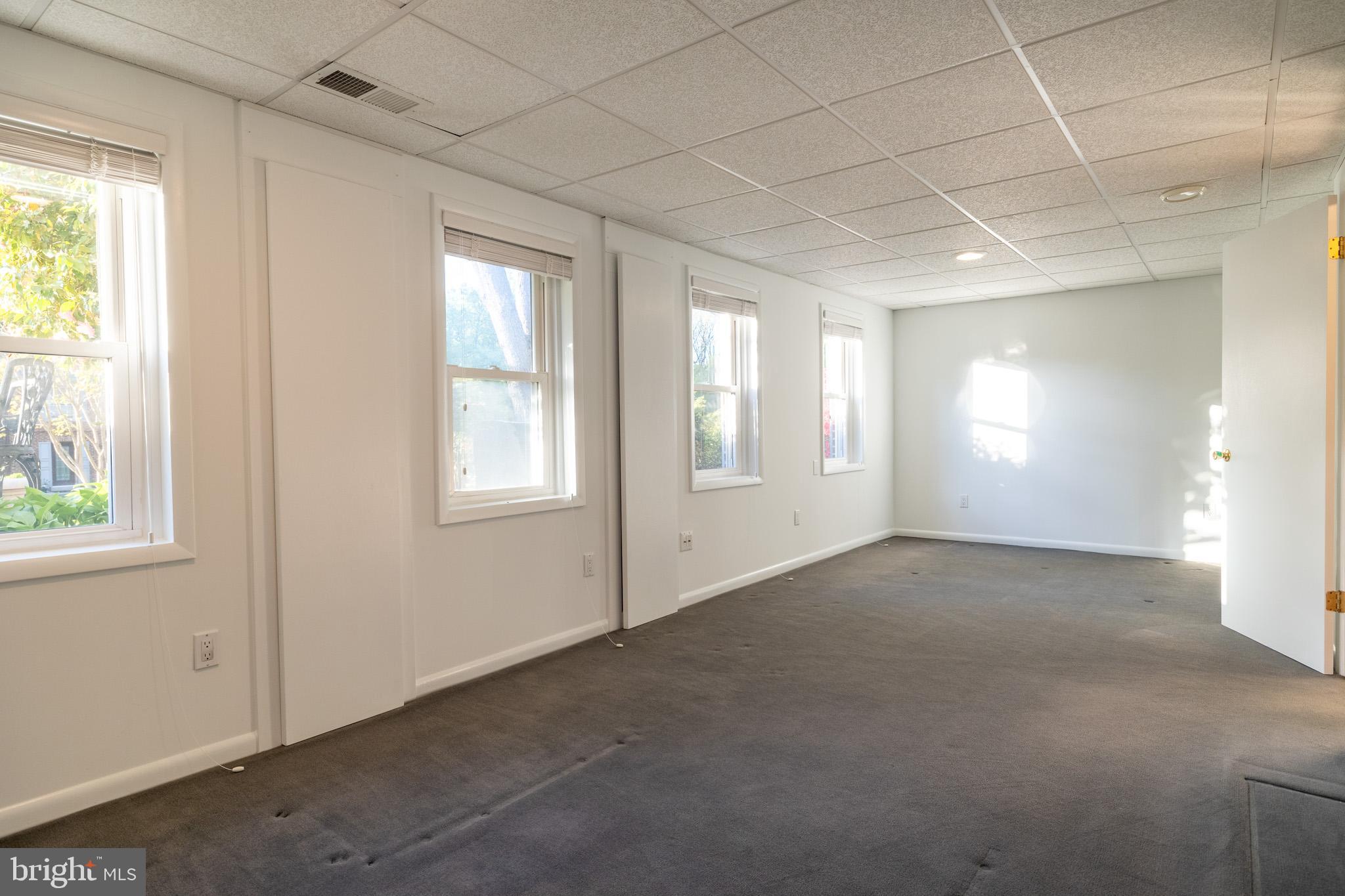 MIDDLERIDGE - Residential