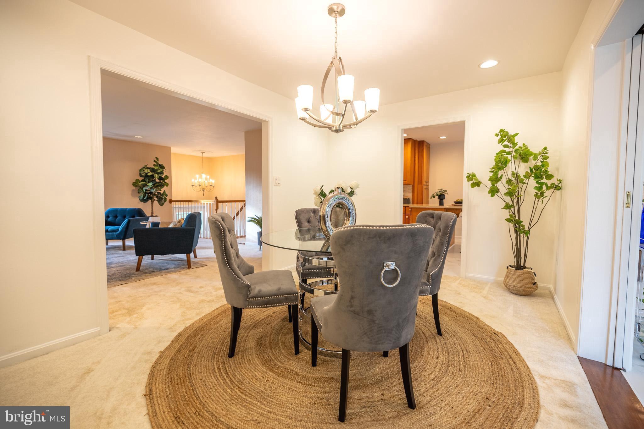 MIDDLERIDGE - Residential