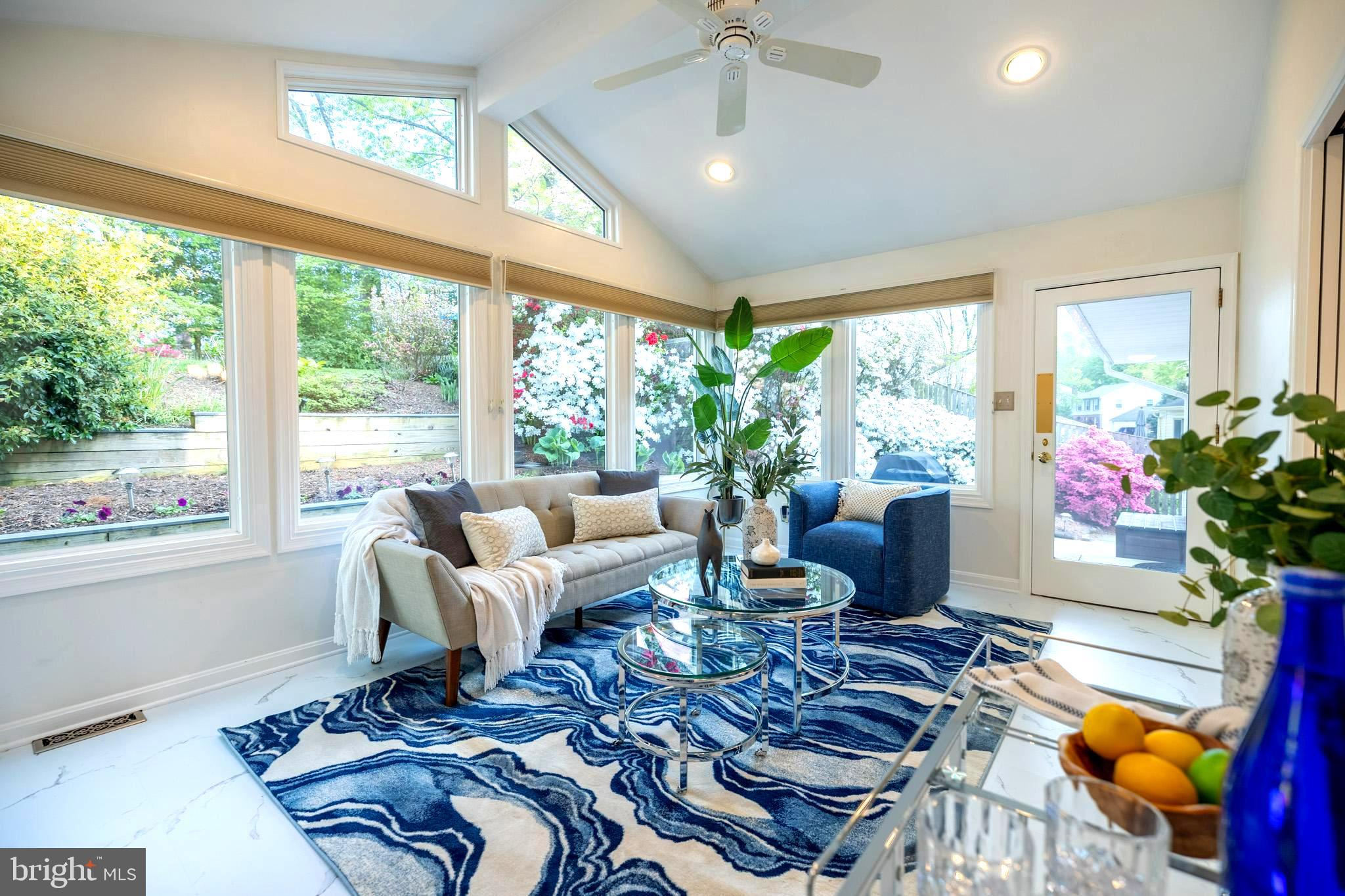 MIDDLERIDGE - Residential