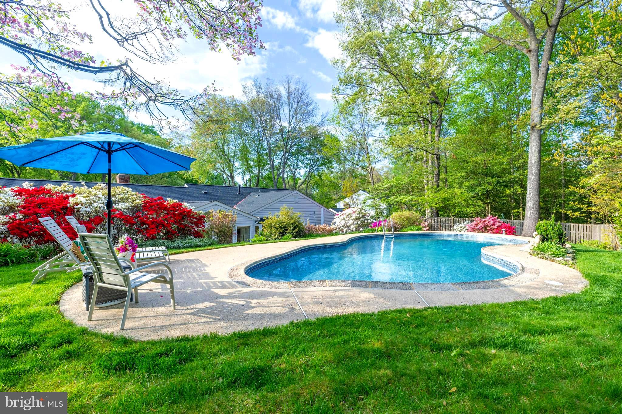 MIDDLERIDGE - Residential