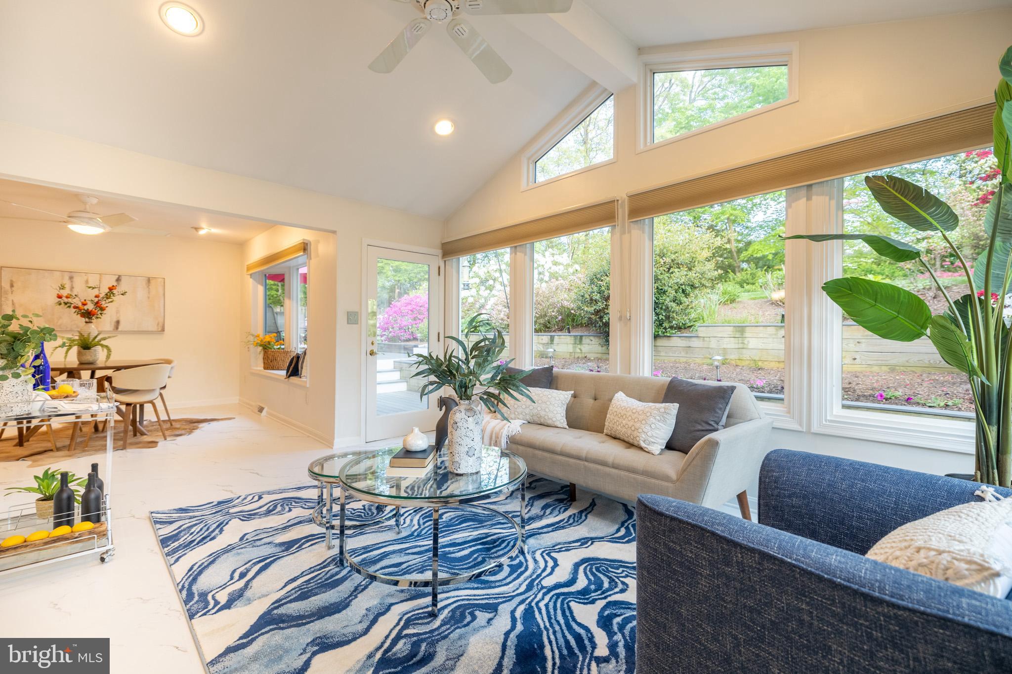 MIDDLERIDGE - Residential