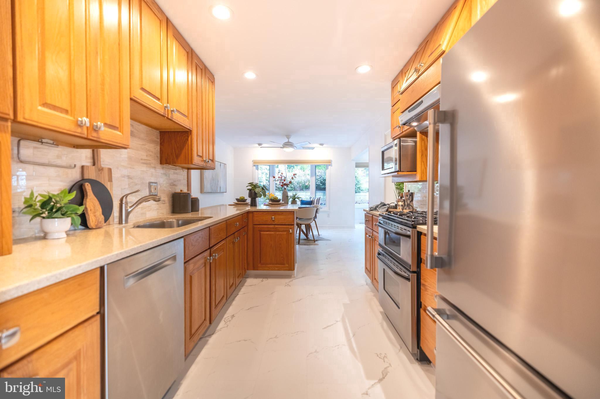 MIDDLERIDGE - Residential