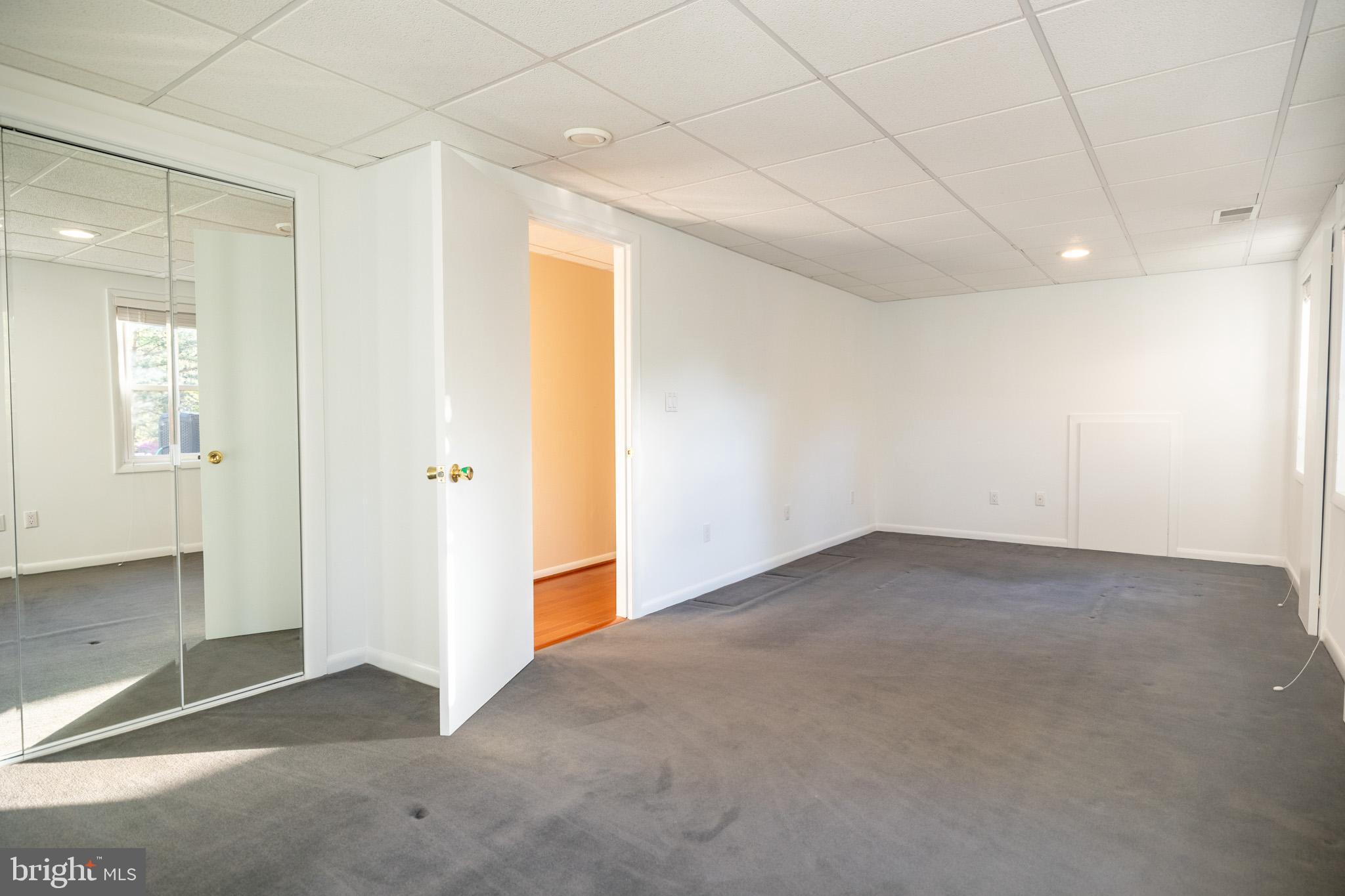 MIDDLERIDGE - Residential