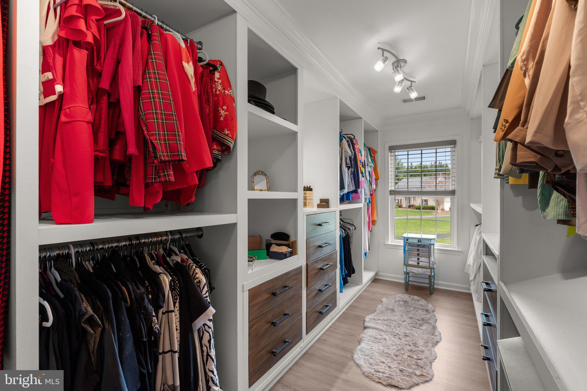 GAITHERSBURG - Residential