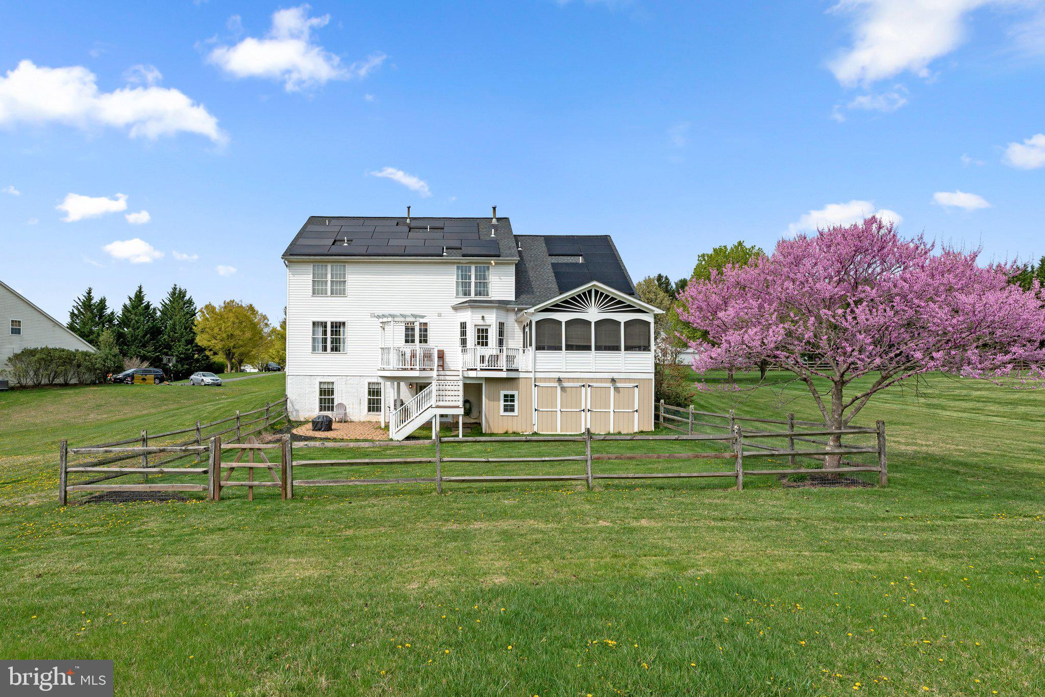 GAITHERSBURG - Residential