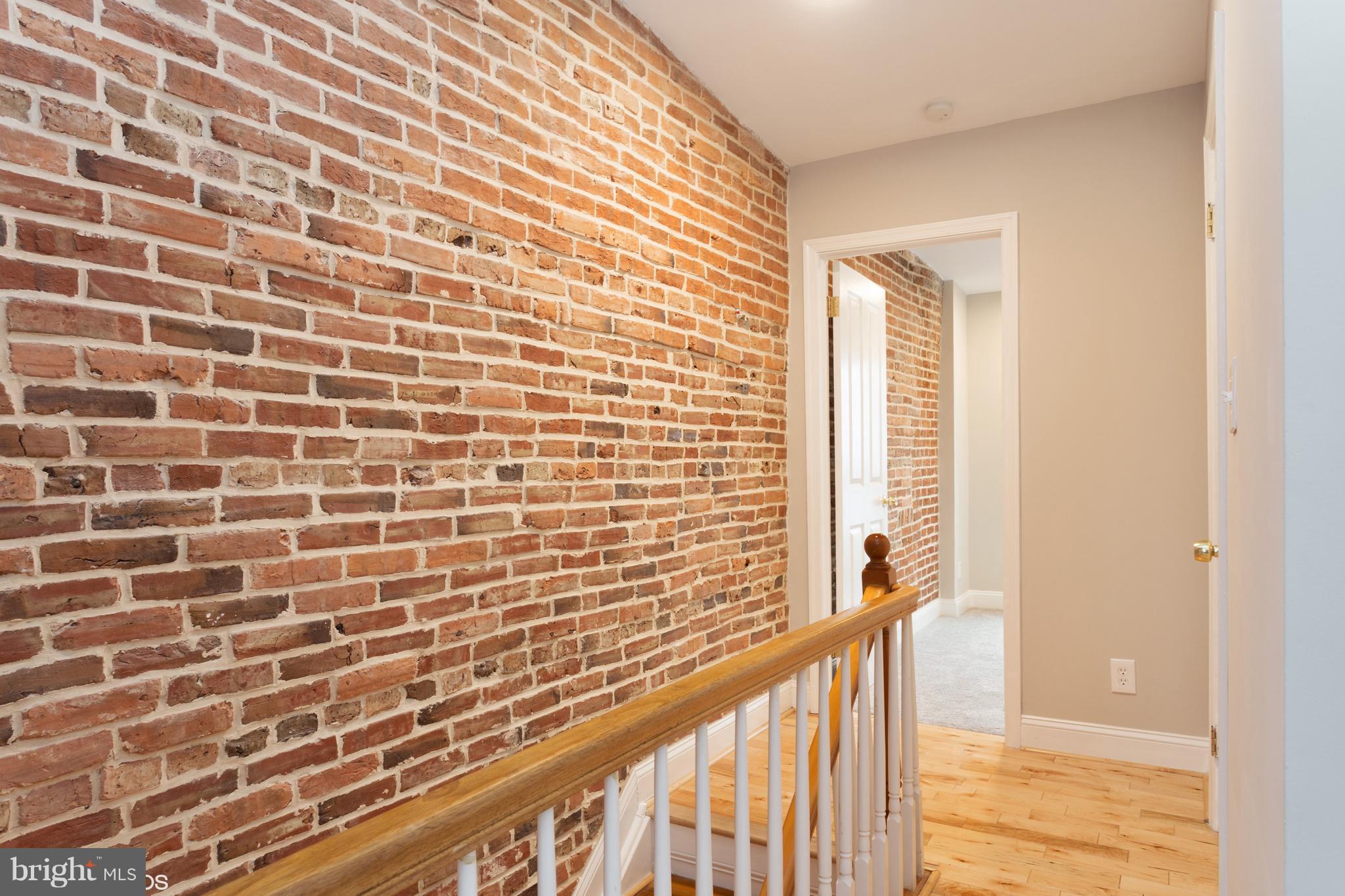 WASHINGTON VILLAGE - Residential