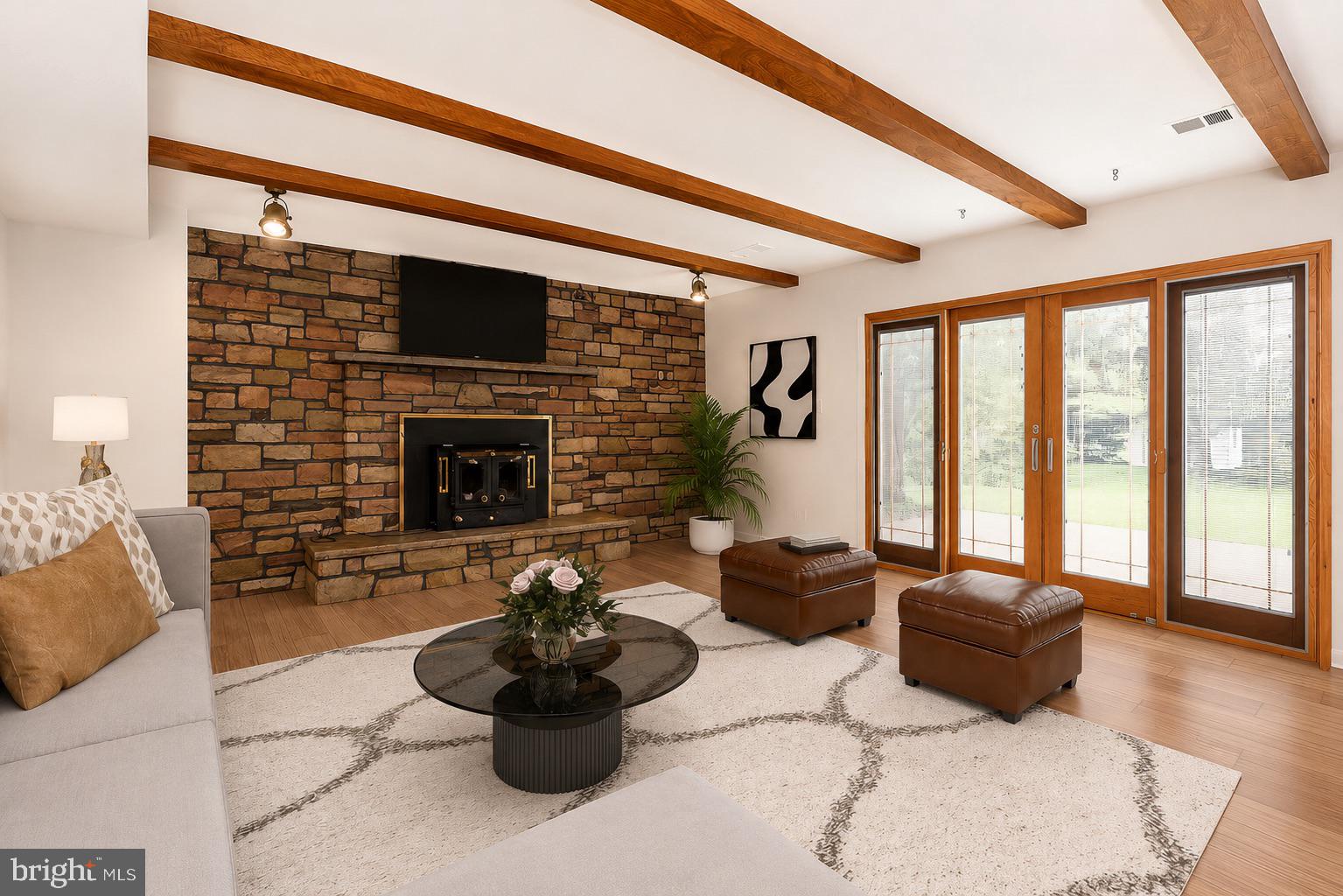 MAPLE GLEN - Residential