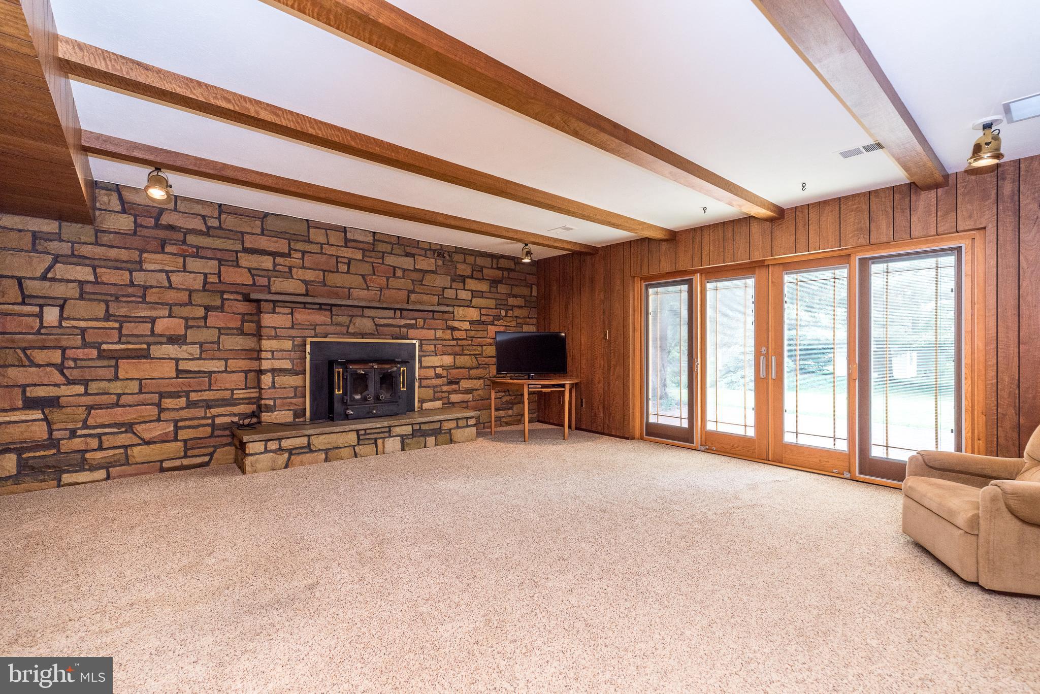 MAPLE GLEN - Residential