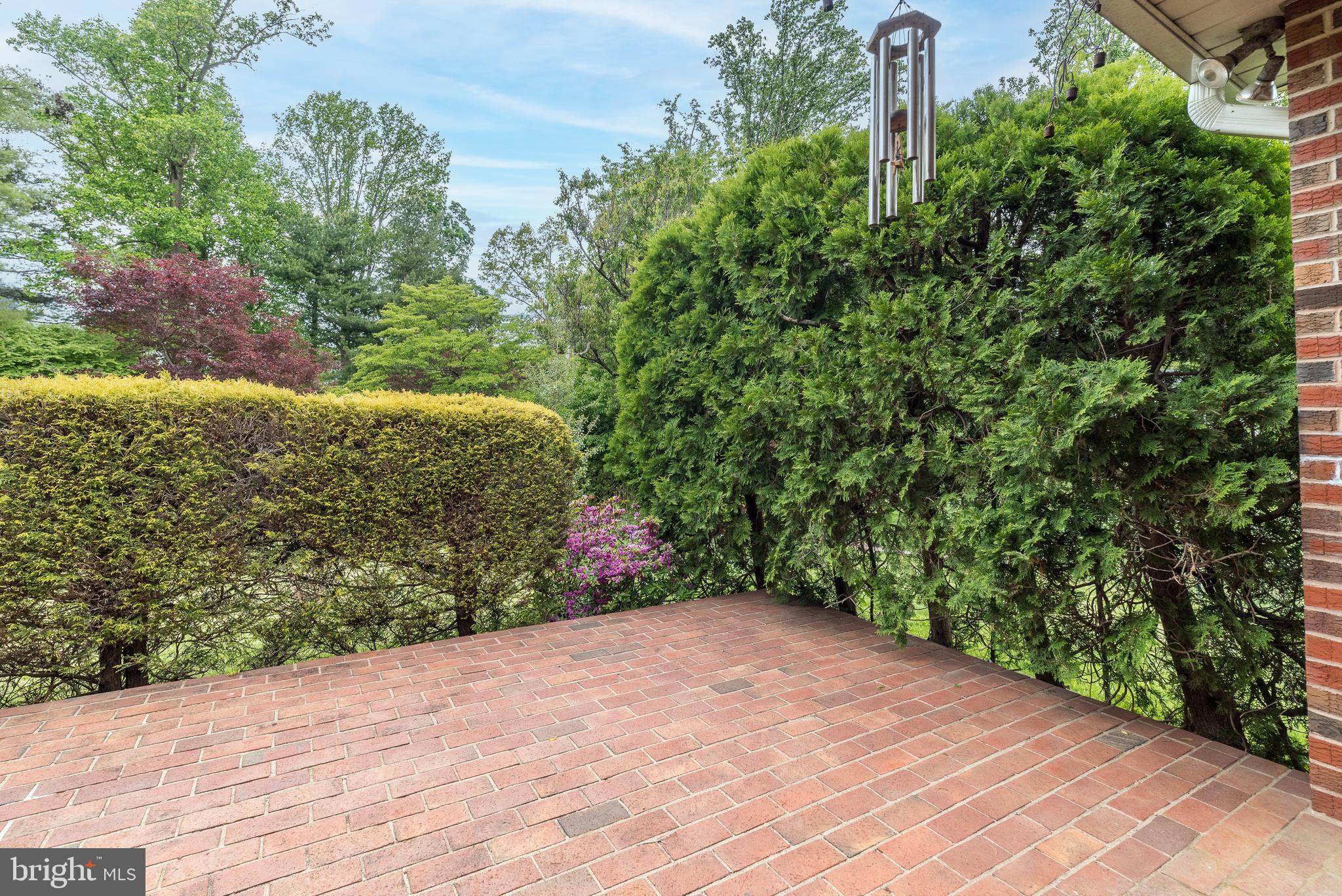 MAPLE GLEN - Residential