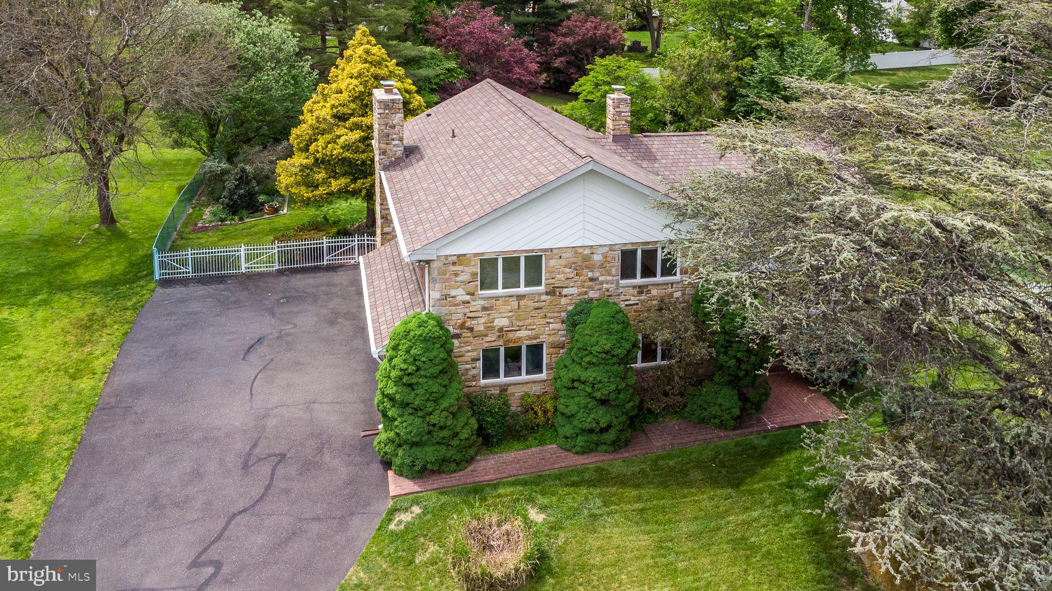 MAPLE GLEN - Residential