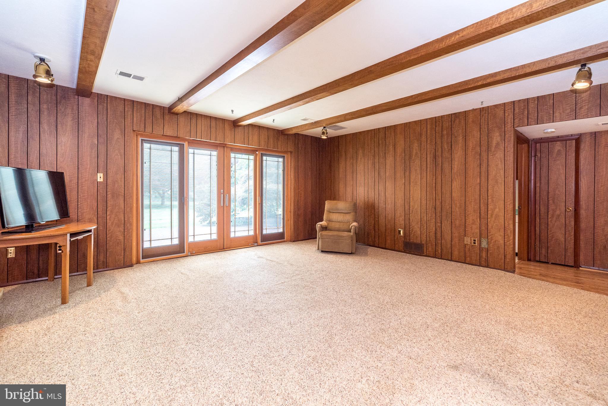 MAPLE GLEN - Residential