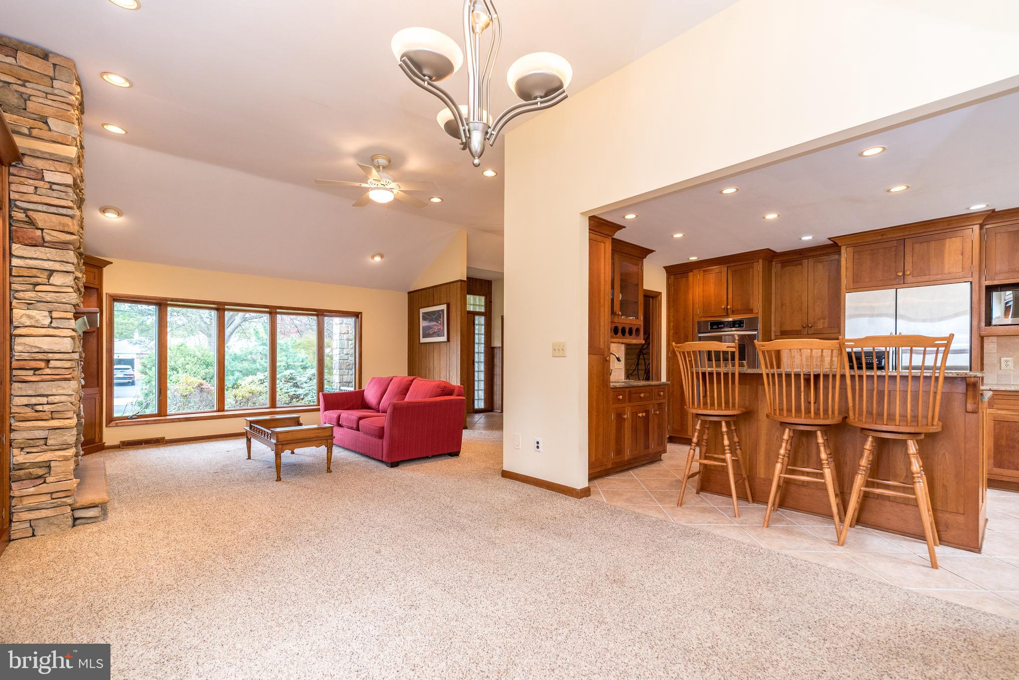 MAPLE GLEN - Residential