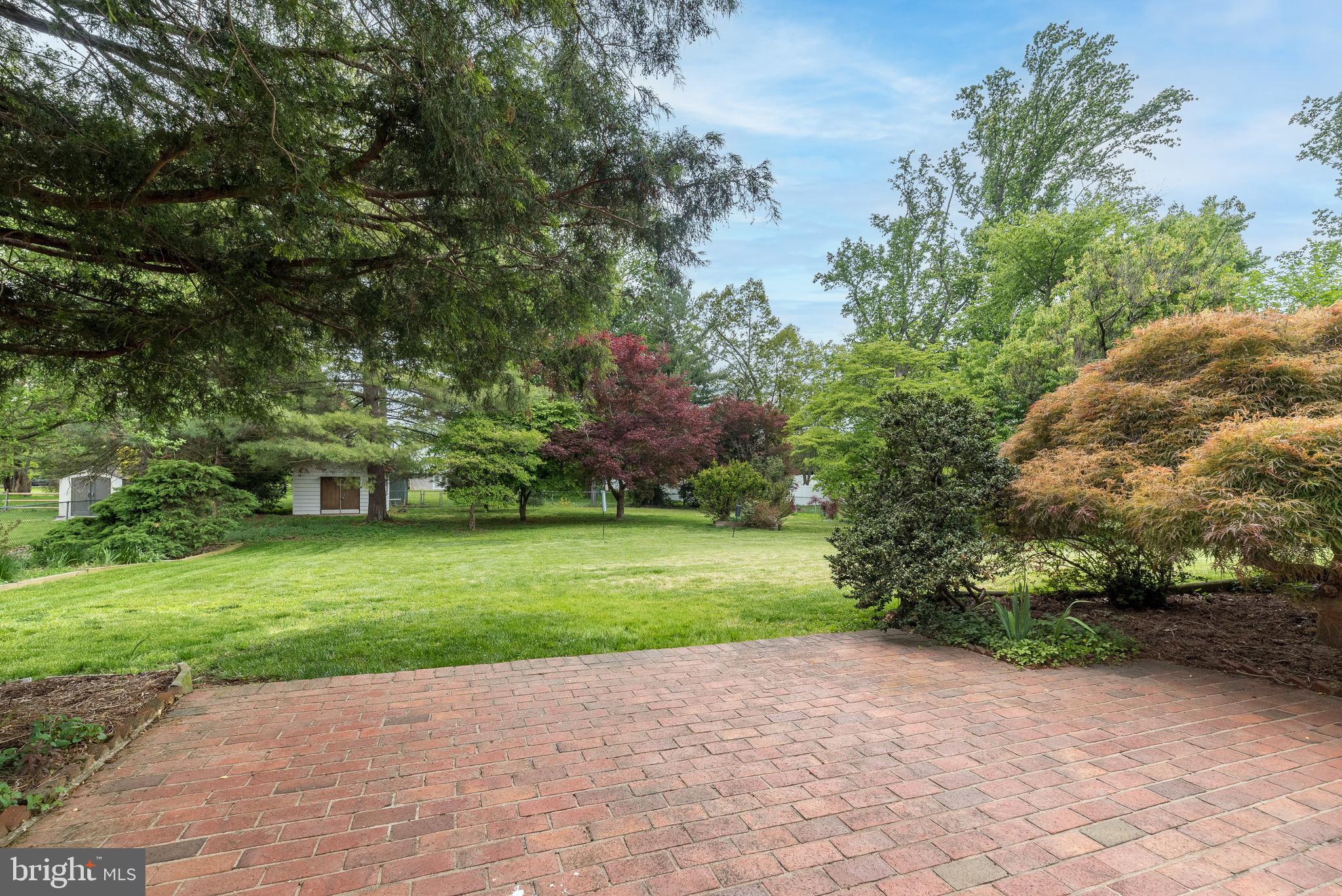 MAPLE GLEN - Residential