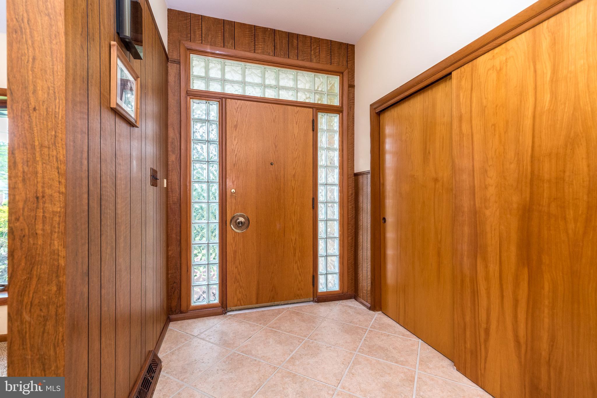 MAPLE GLEN - Residential