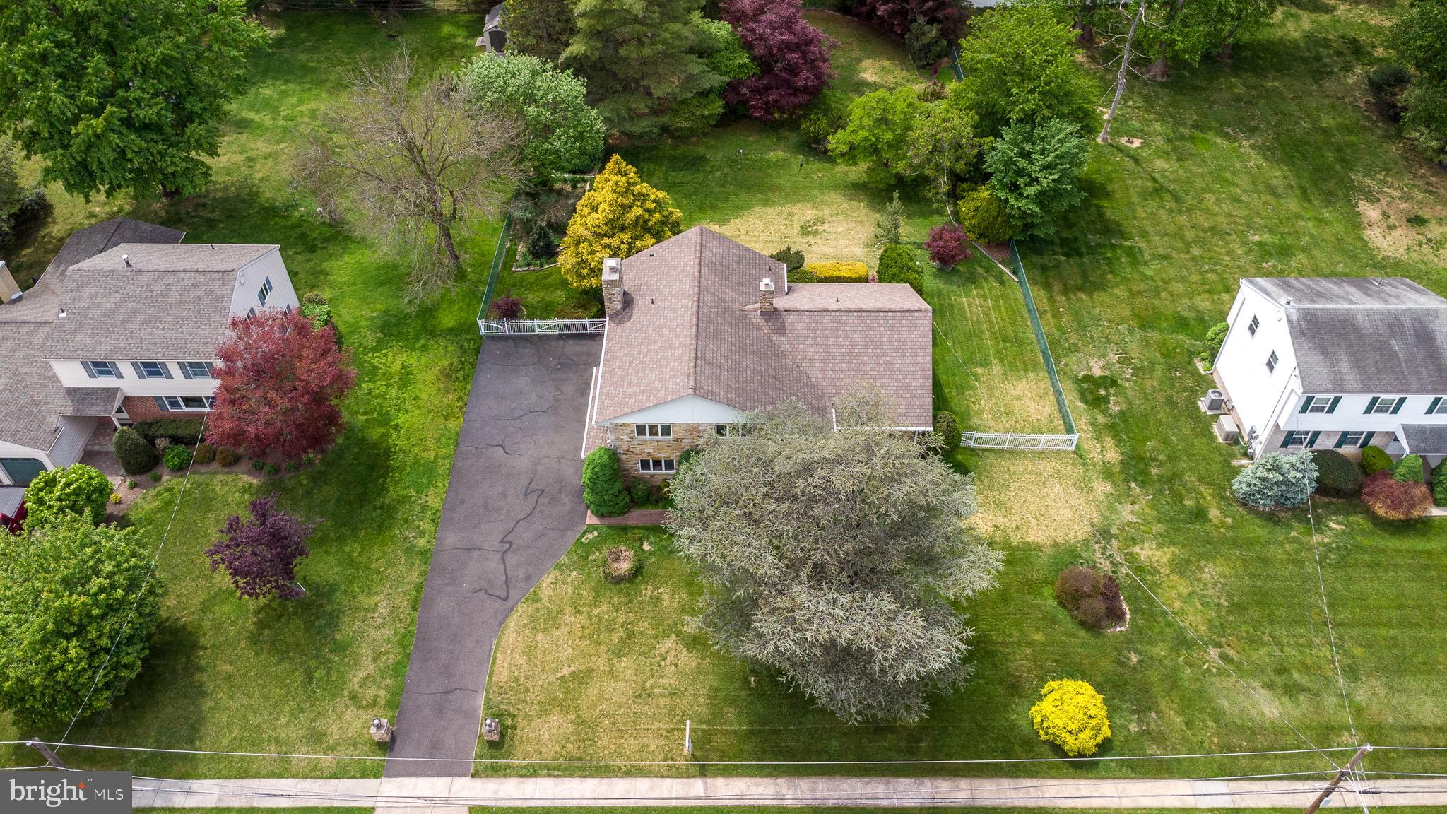 MAPLE GLEN - Residential