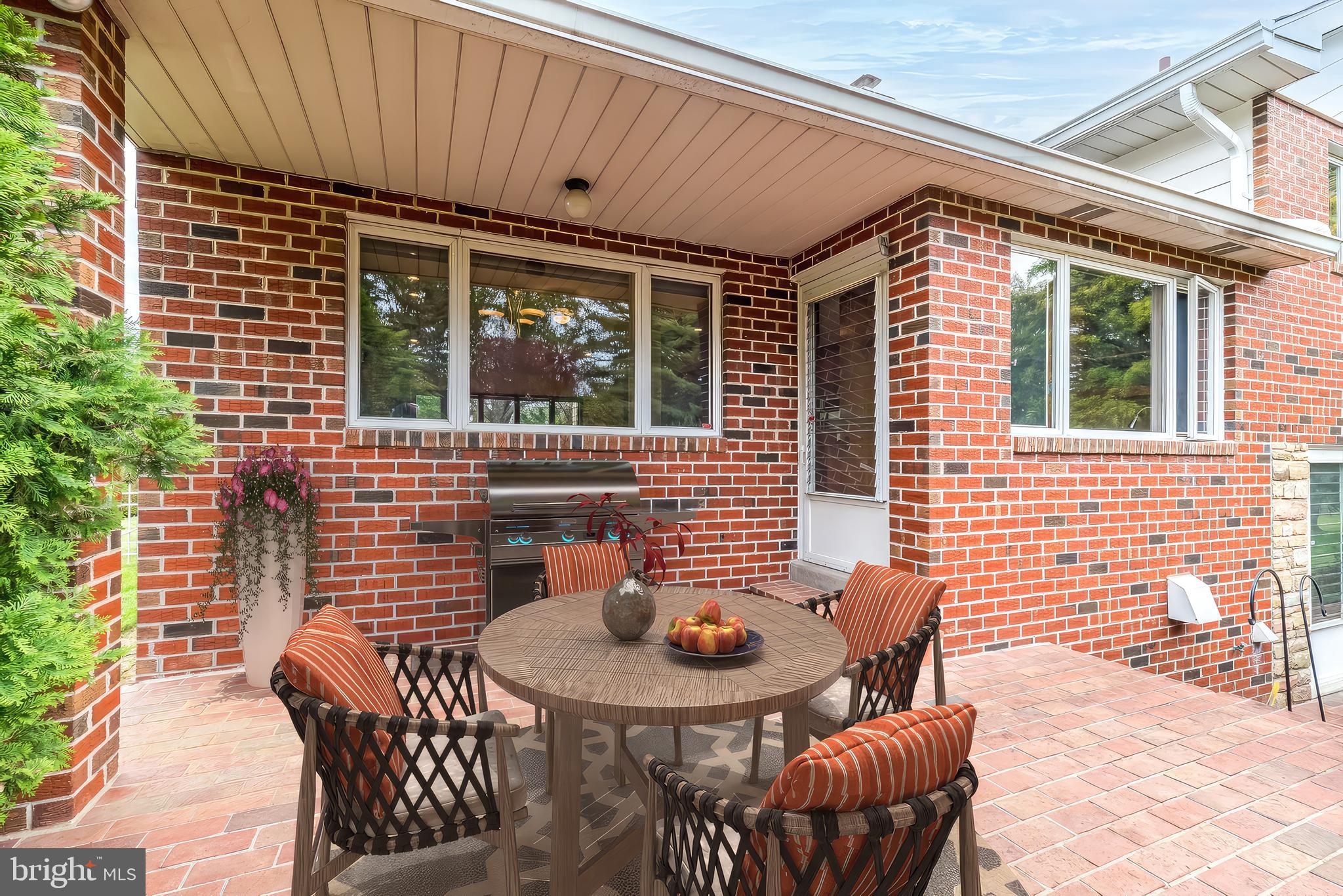 MAPLE GLEN - Residential