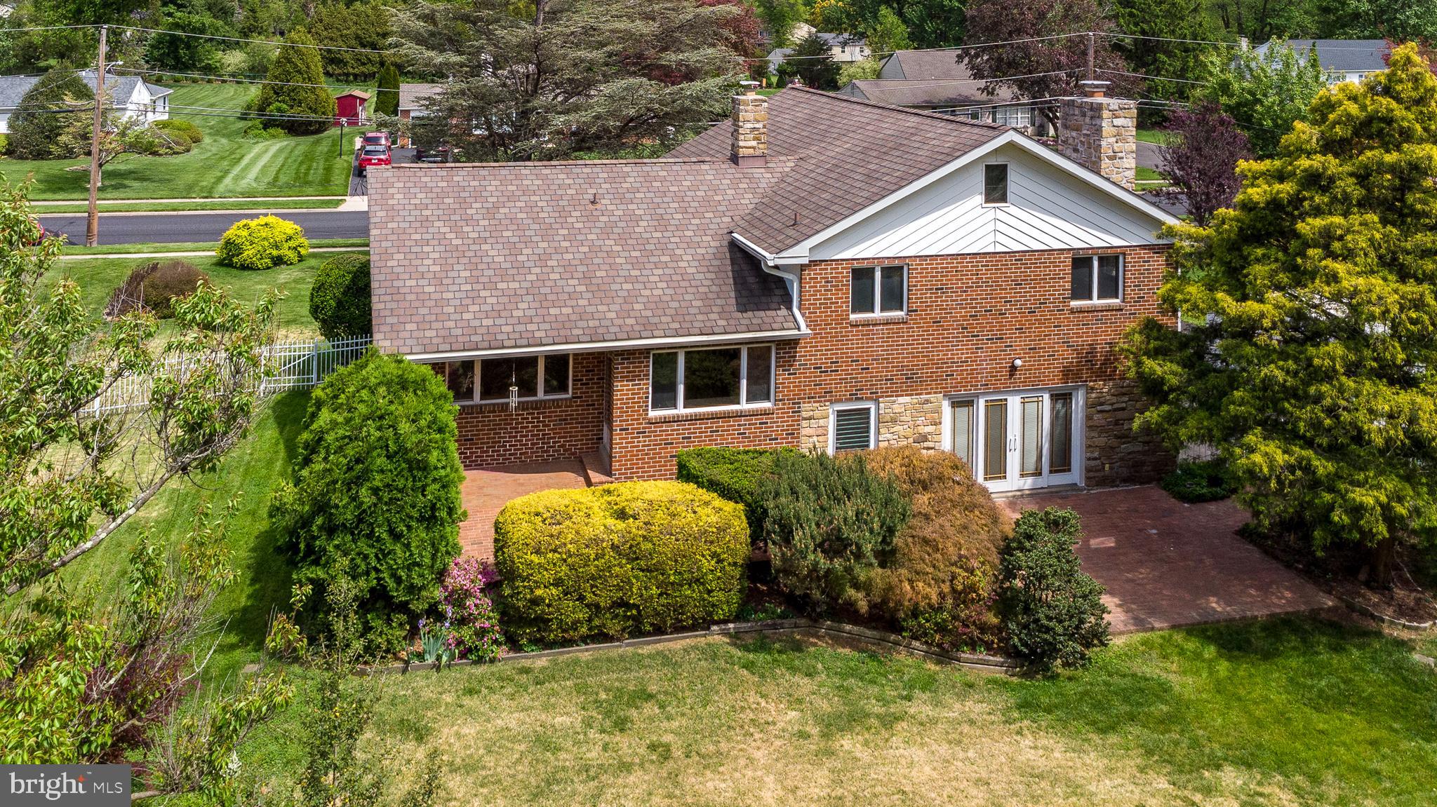 MAPLE GLEN - Residential
