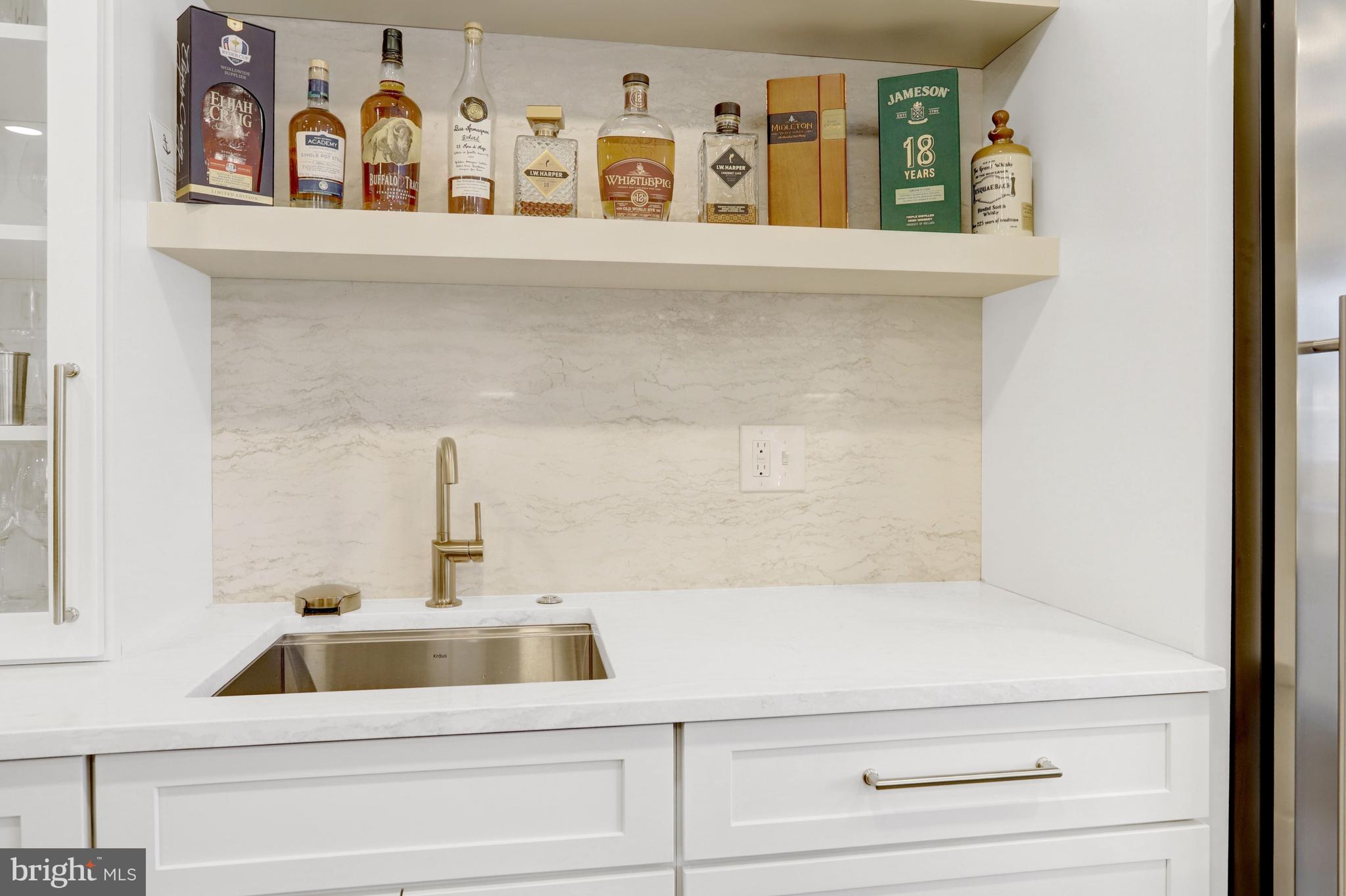 YATES GARDENS - Residential