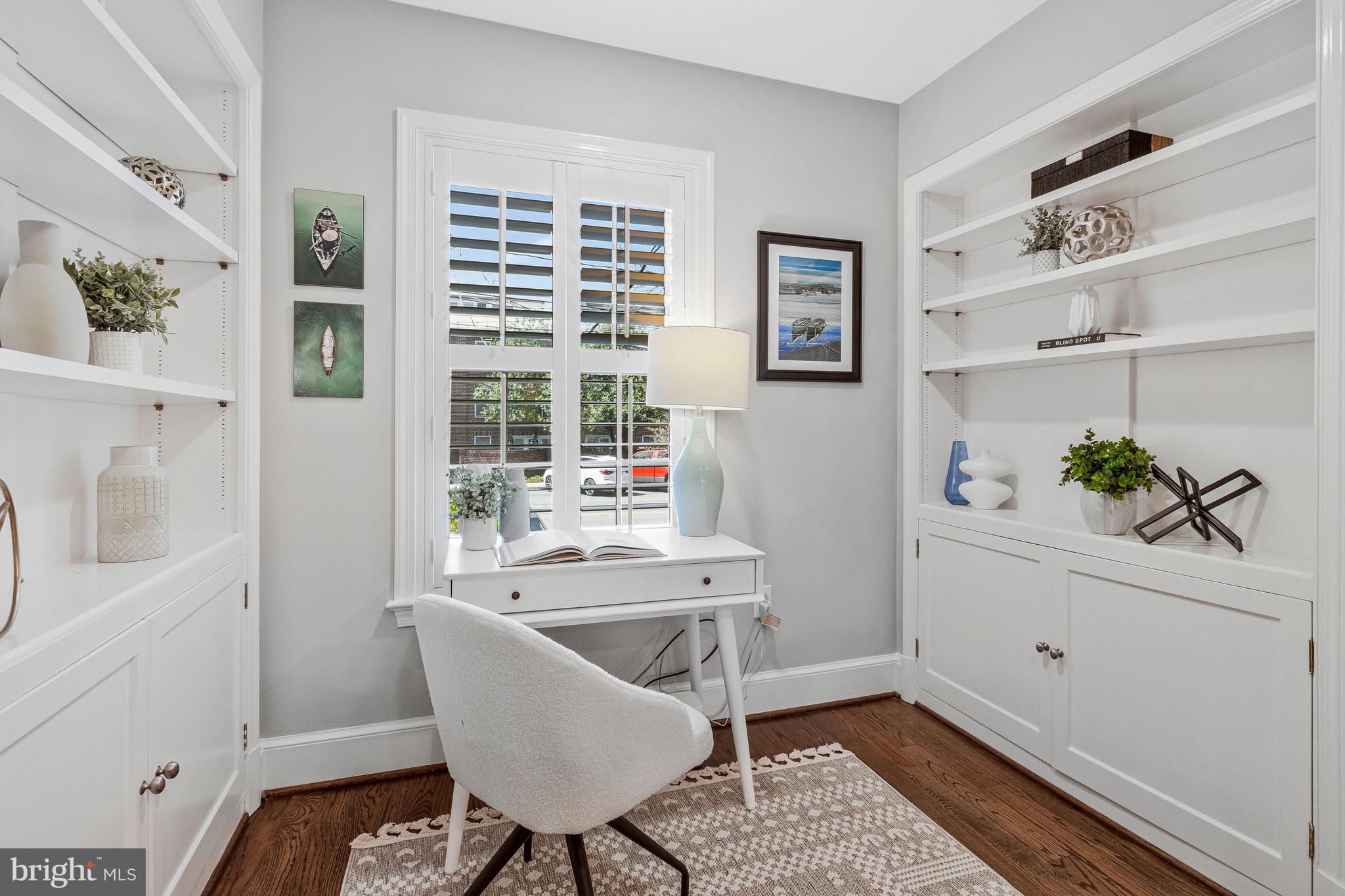 YATES GARDENS - Residential