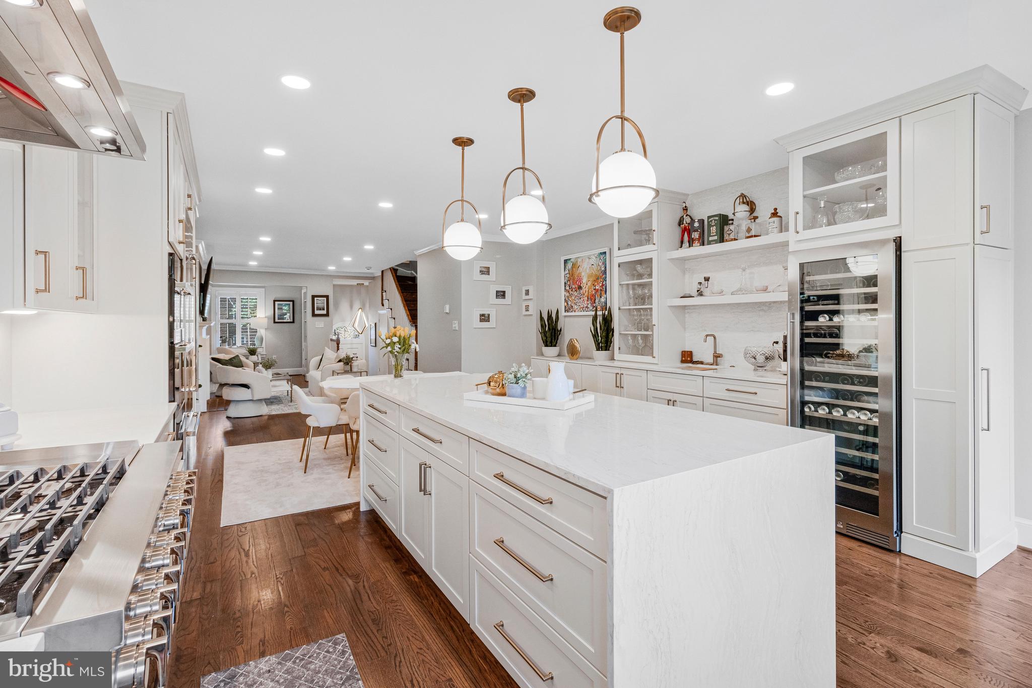 YATES GARDENS - Residential