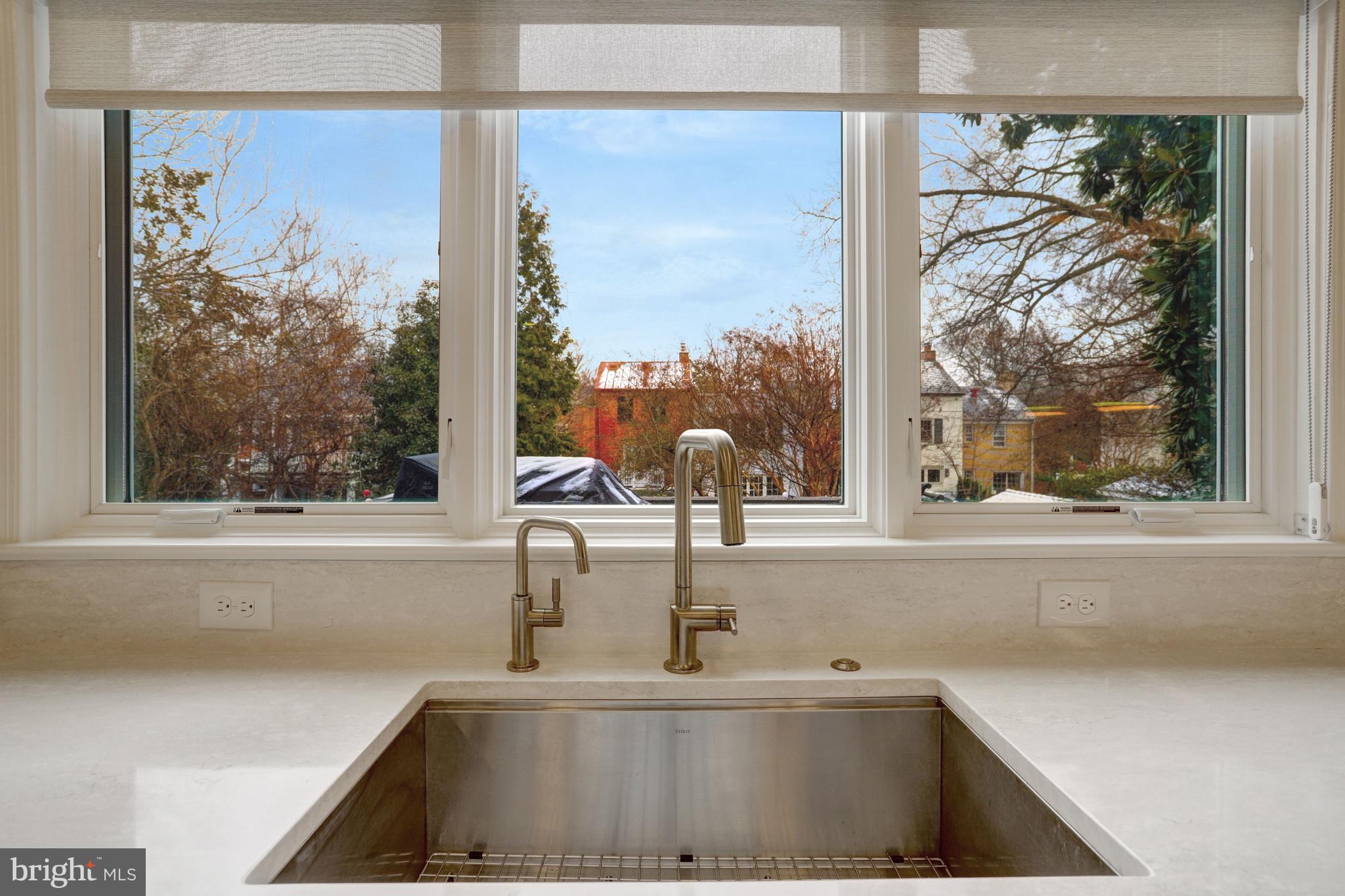 YATES GARDENS - Residential