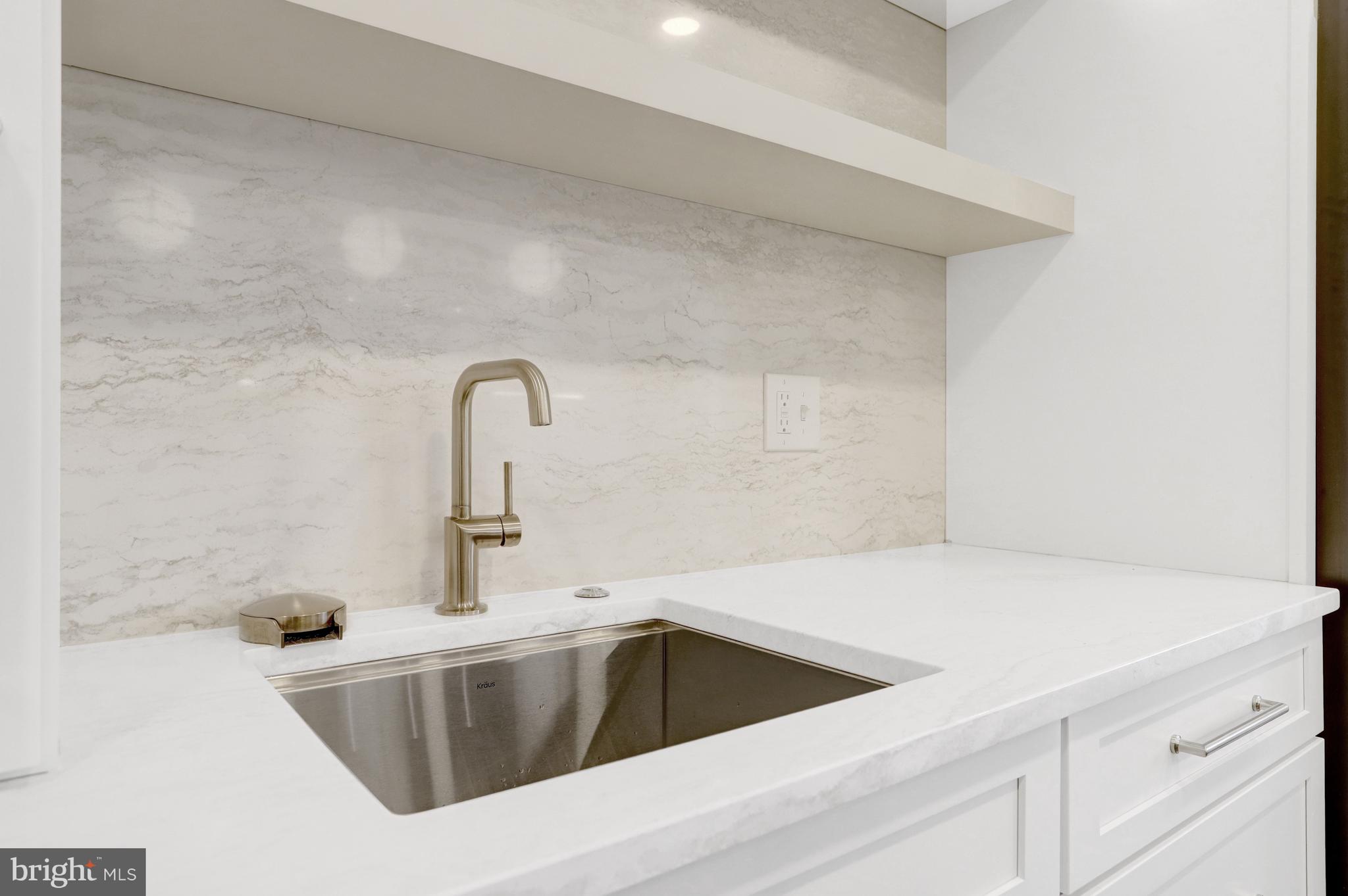 YATES GARDENS - Residential