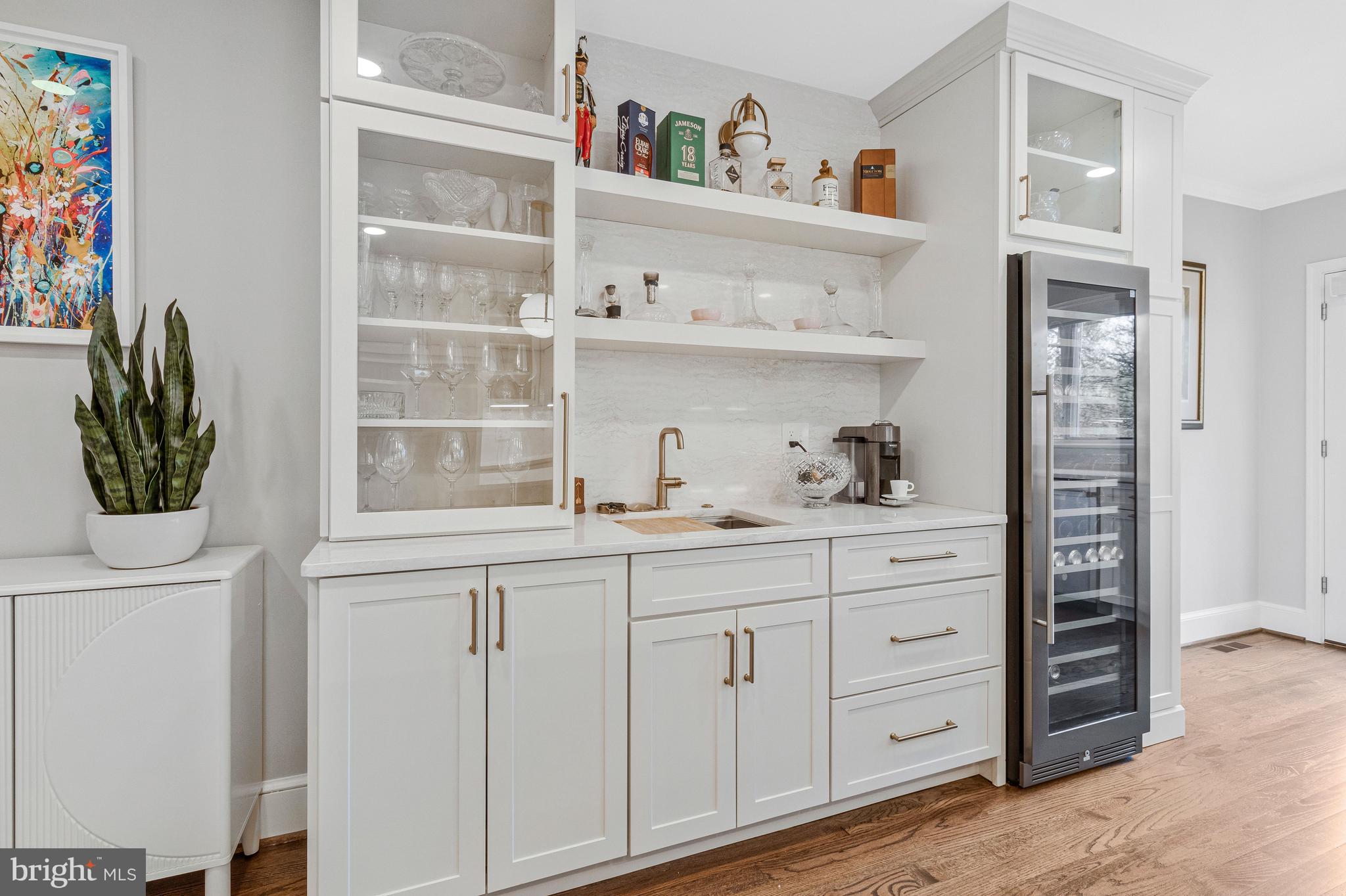 YATES GARDENS - Residential