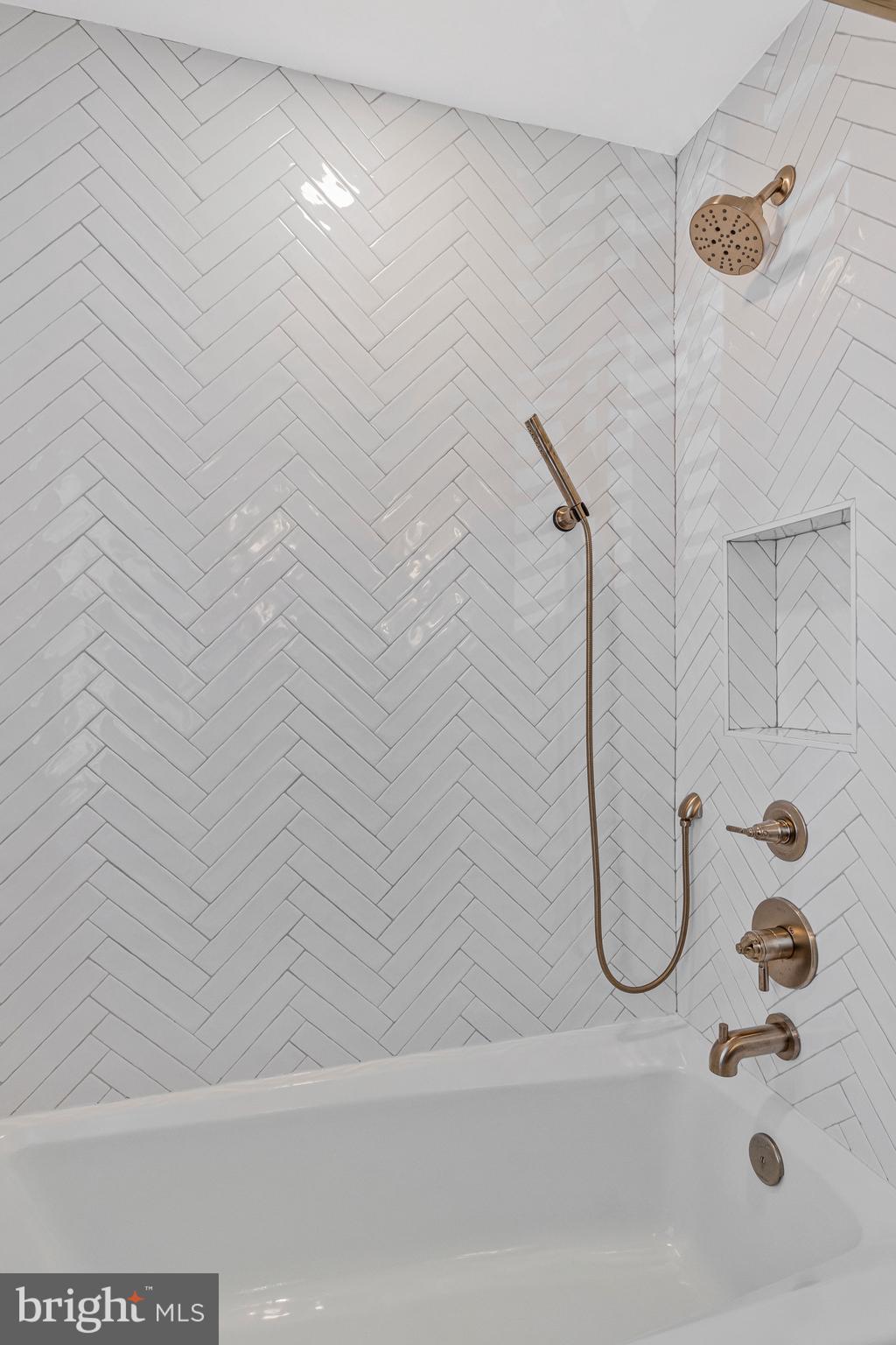 YATES GARDENS - Residential