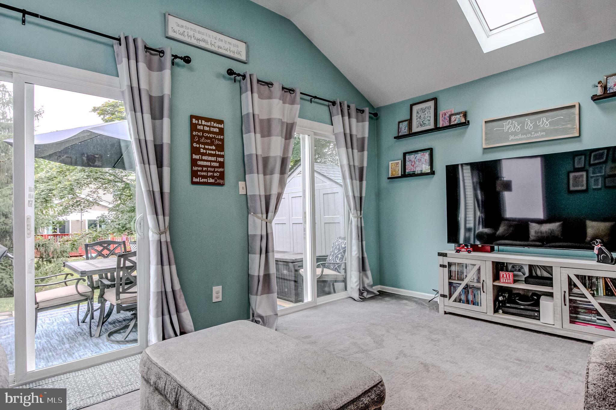 REGENTS PARK - Residential