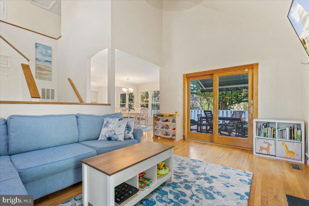 COUNTRYSIDE - Residential Lease