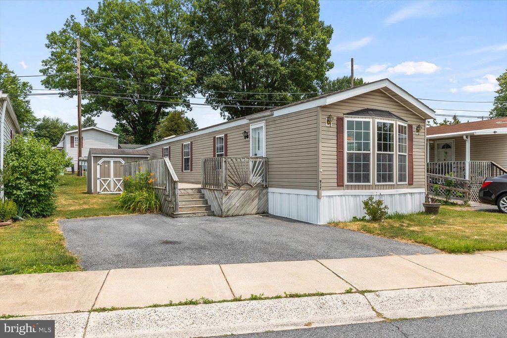 Photo of 917 OPAL ST, EPHRATA, PA 17522 (MLS # PALA2036520)