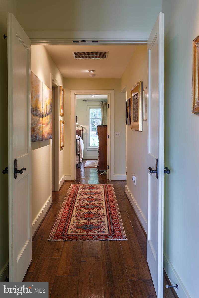 KENTMORE PARK - Residential