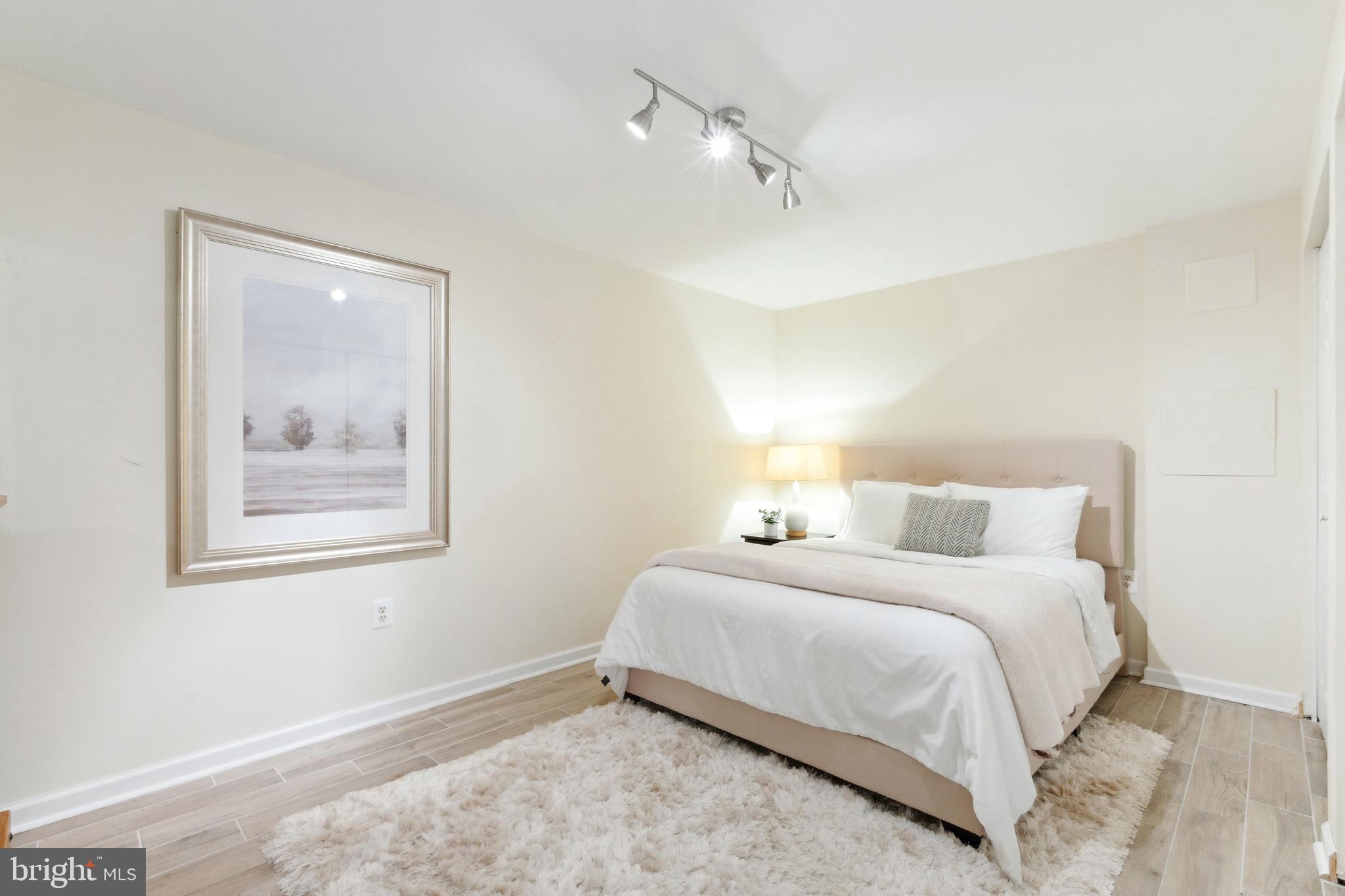 CHESTERBROOK VALE - Residential