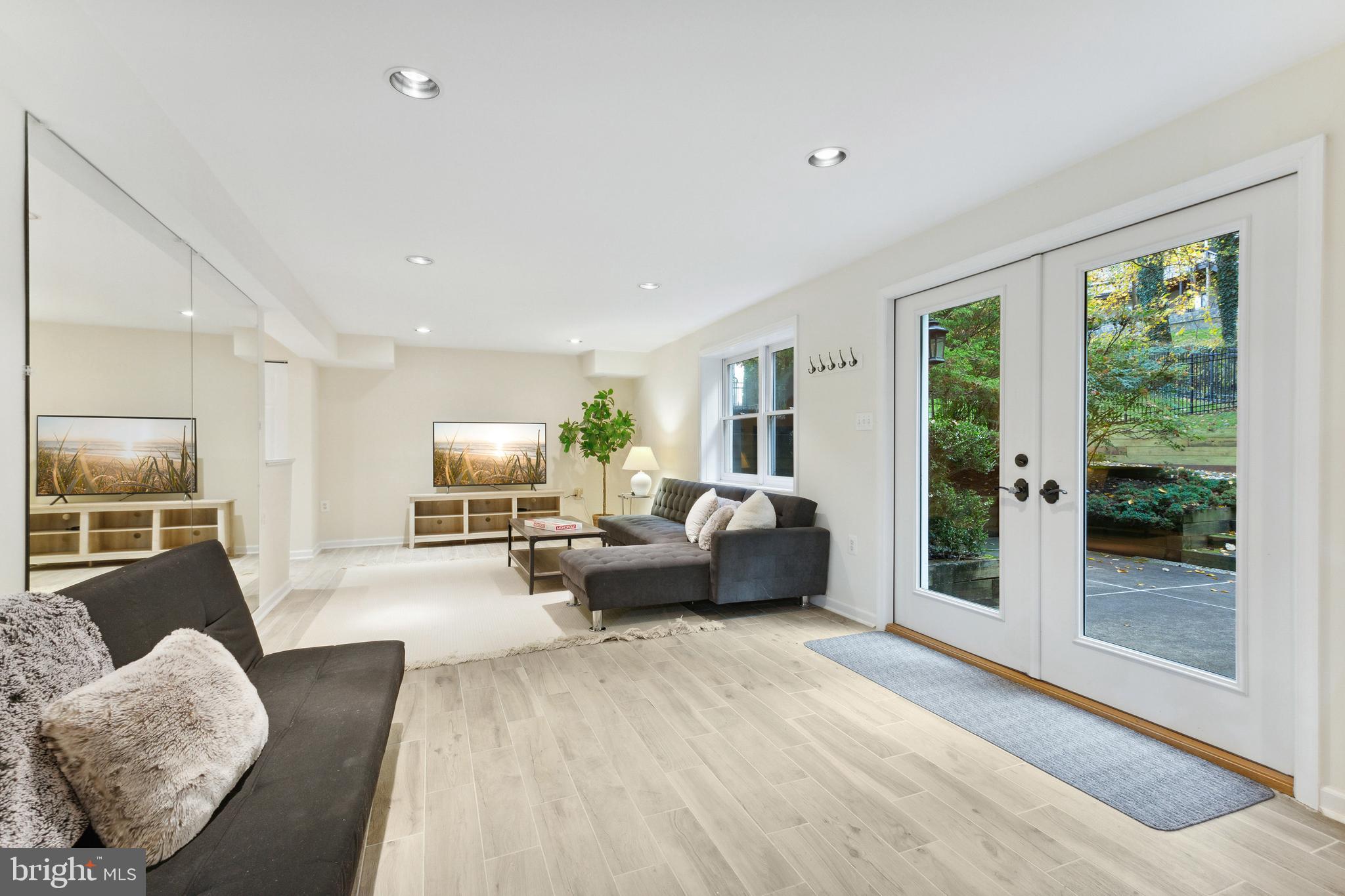 CHESTERBROOK VALE - Residential