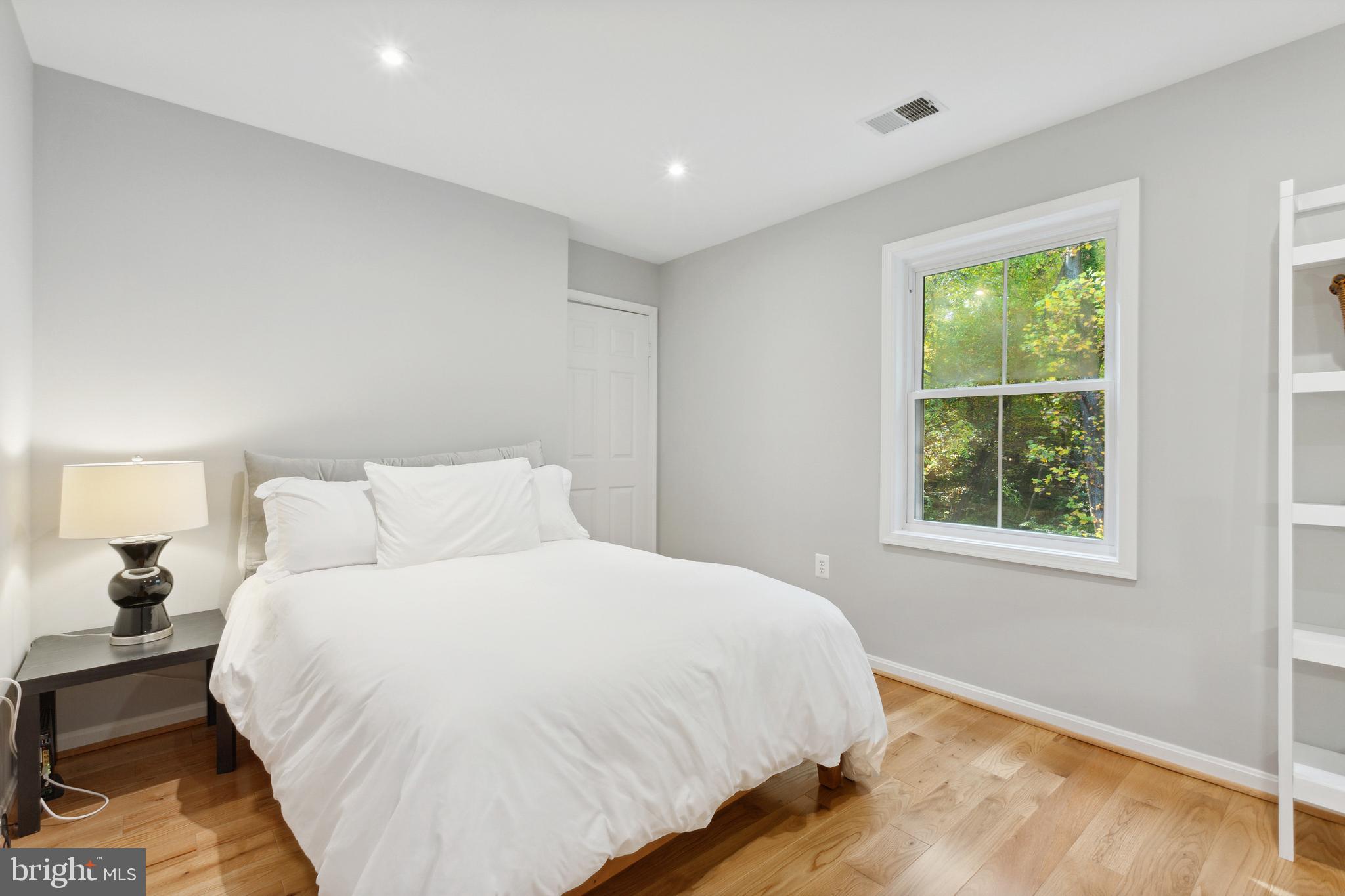 CHESTERBROOK VALE - Residential