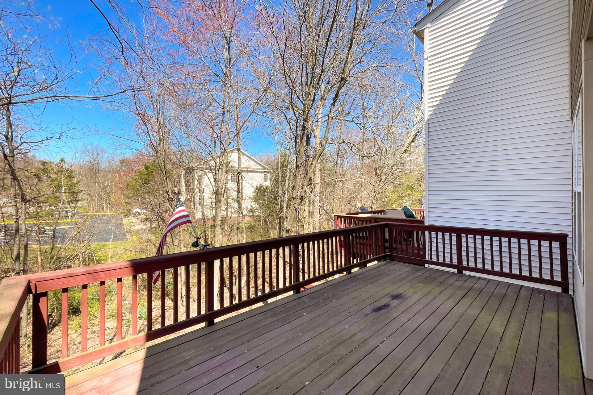 SIGNATURE AT BROADLANDS - Residential Lease