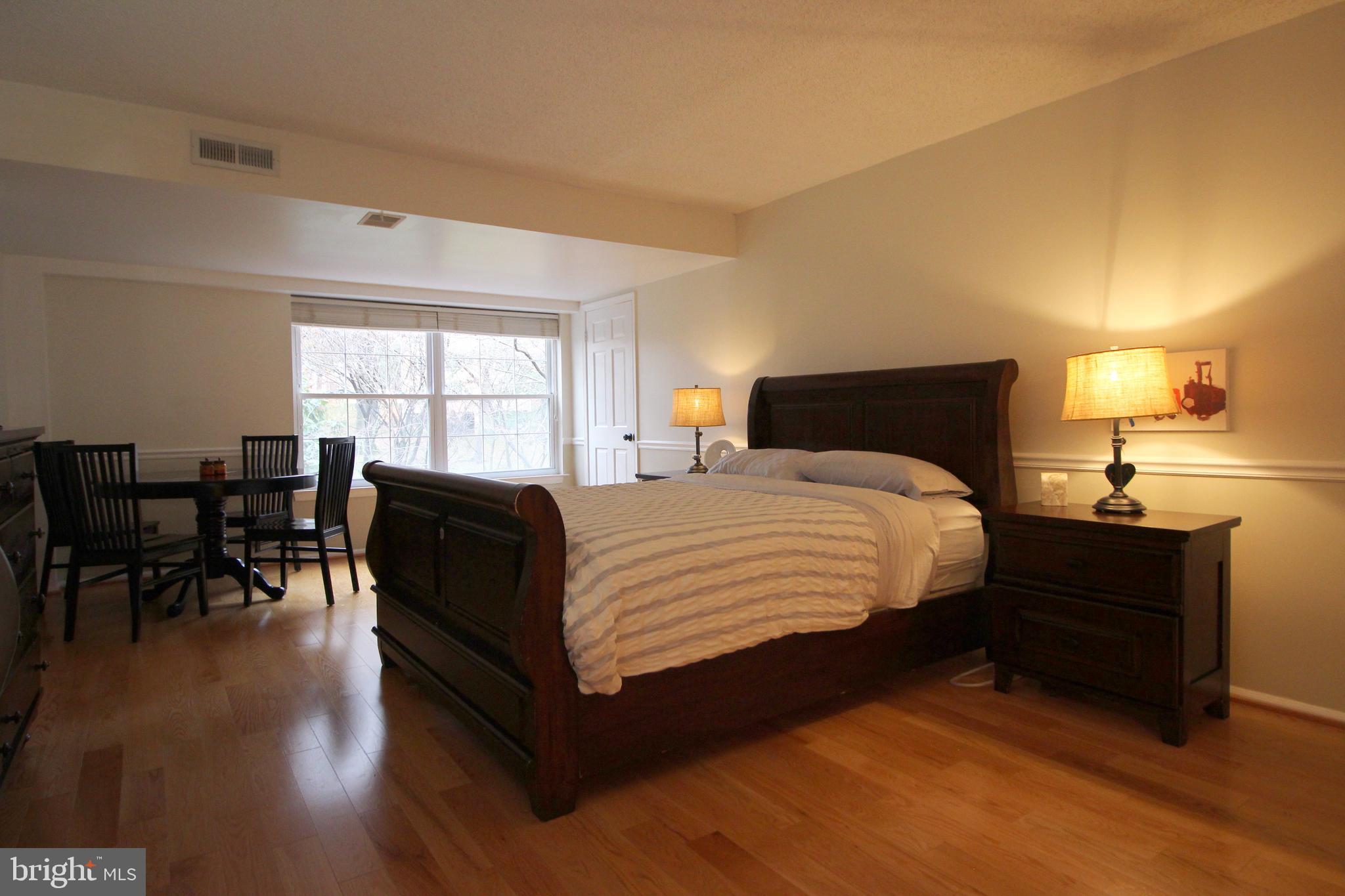 THE COLONIES - Residential