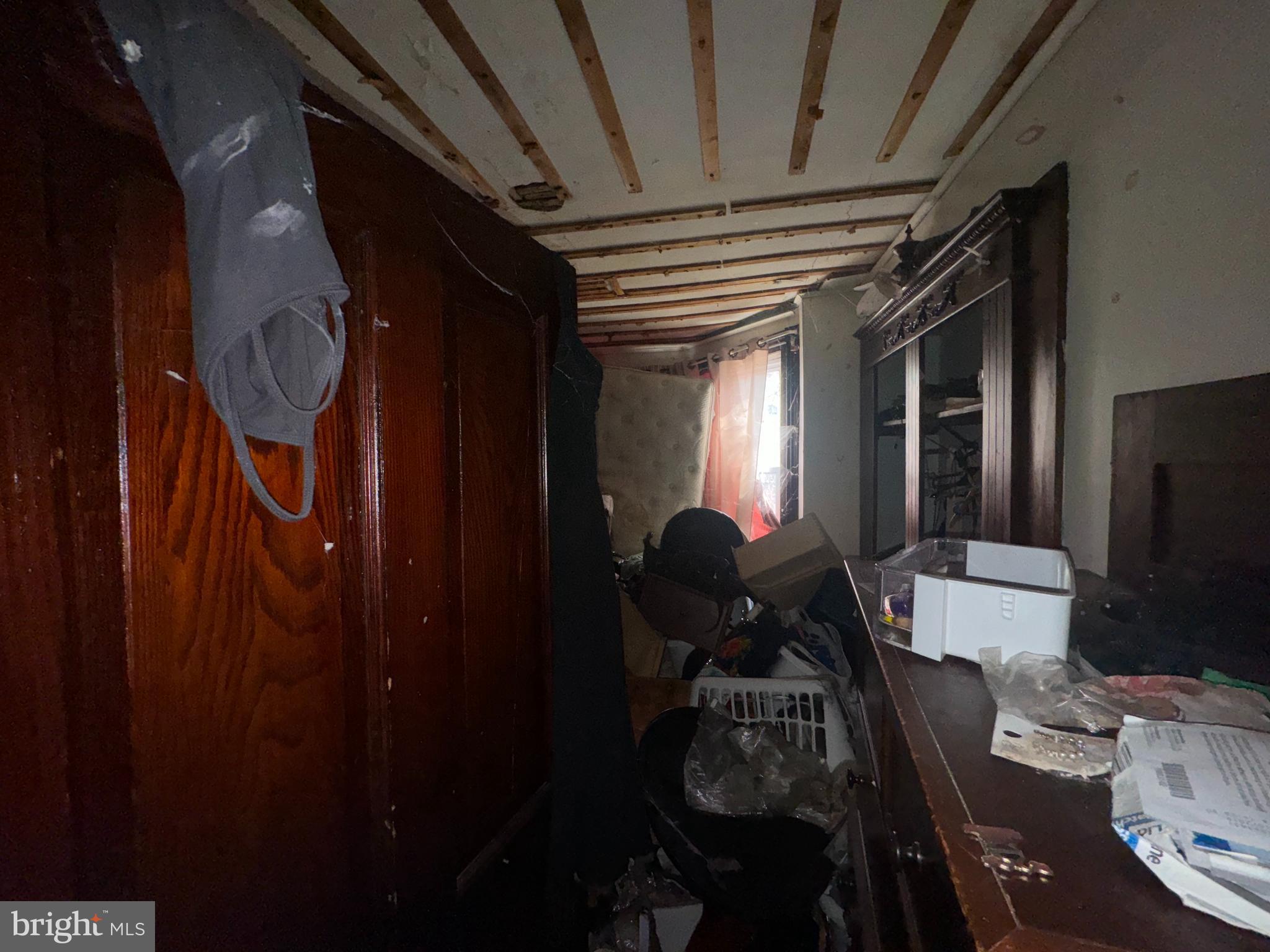 NORTHWOOD - Residential