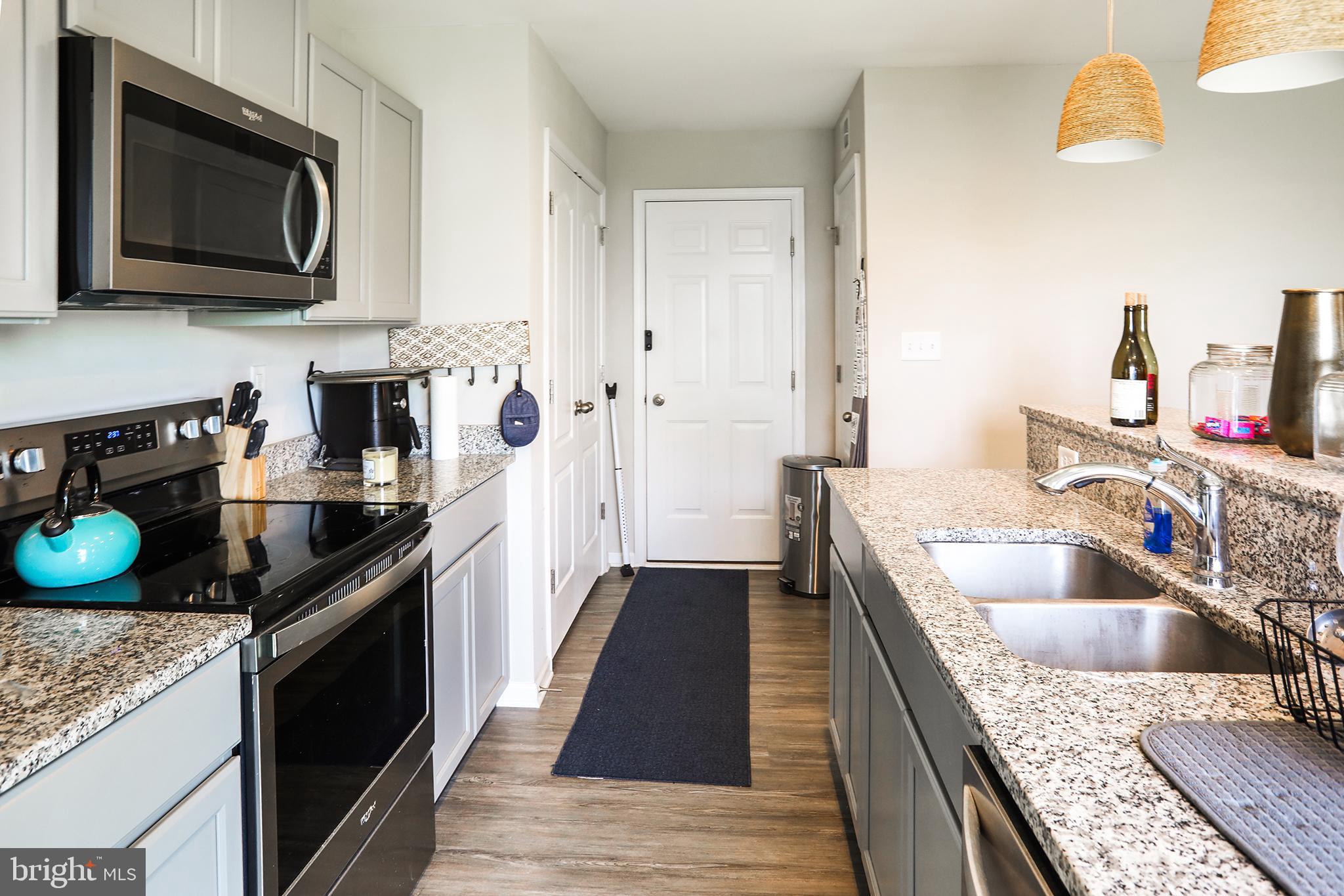 MORNING DOVE ESTATES - Residential