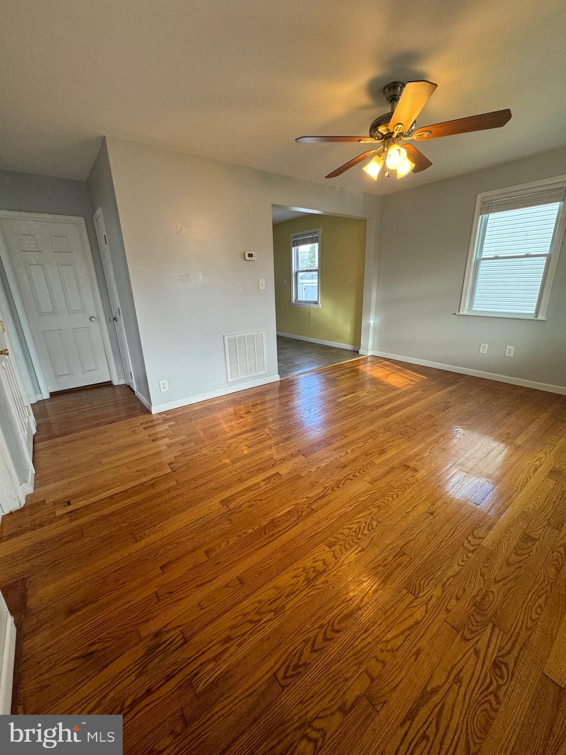 EASTERN TERRACE - Residential