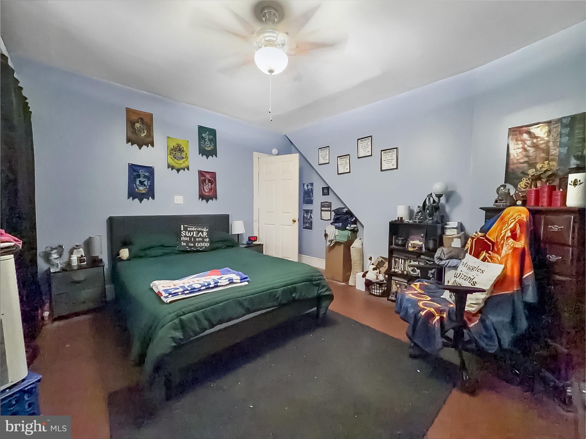 419 E MULBERRY STREET