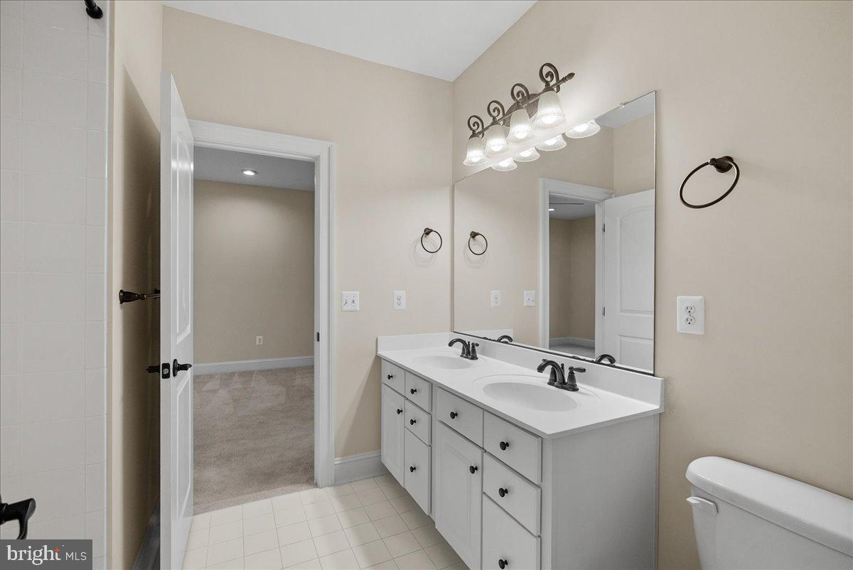 DAWSON'S CORNER - Residential