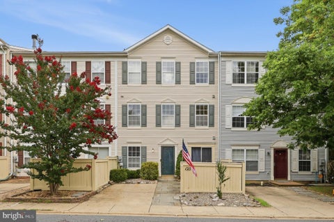 Townhouse For Sale - 125 Heathfield Drive<br/> Frederick County, FREDERICK, MD 21702