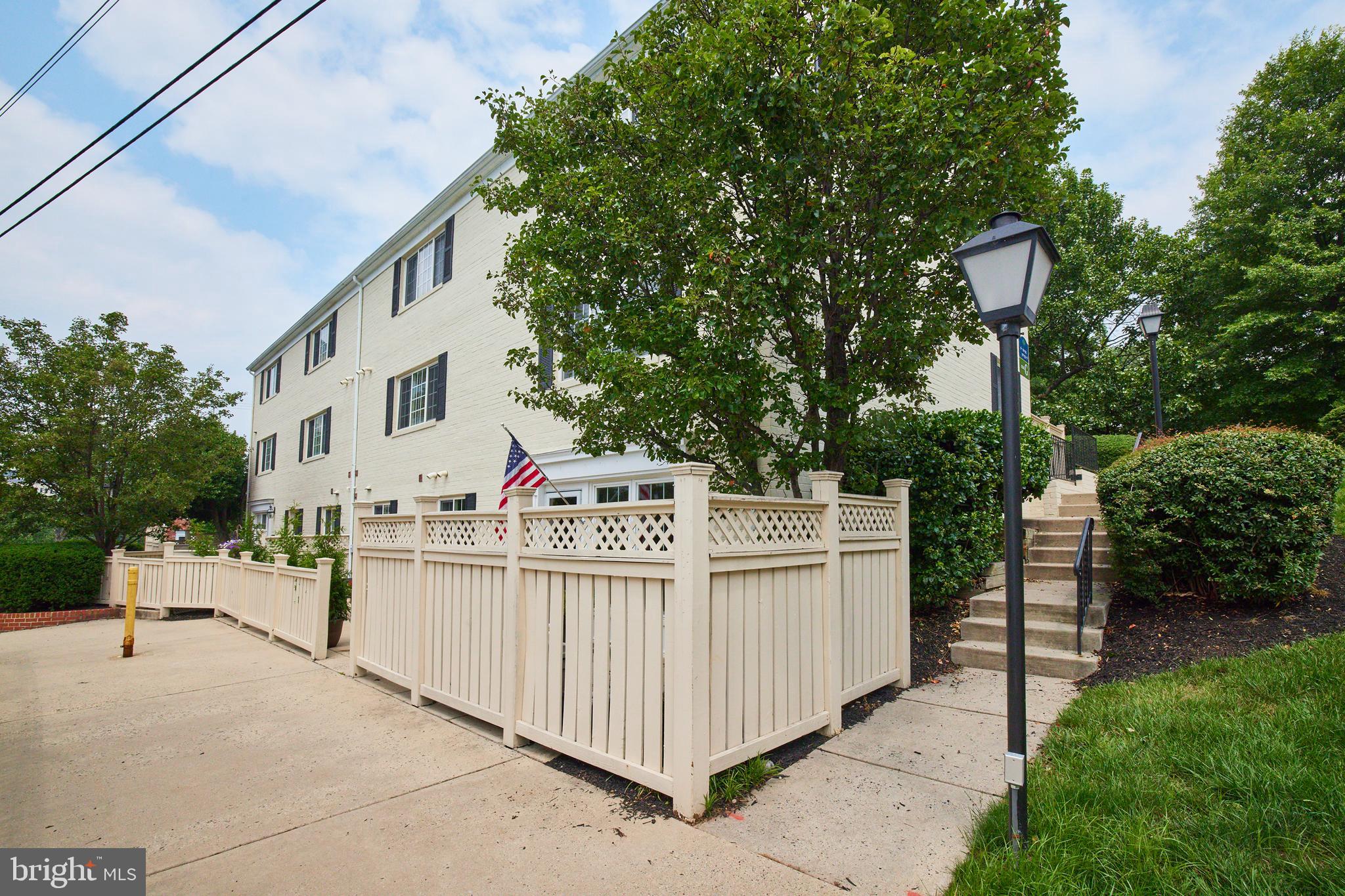 PARKSIDE AT ALEXANDRIA - Residential