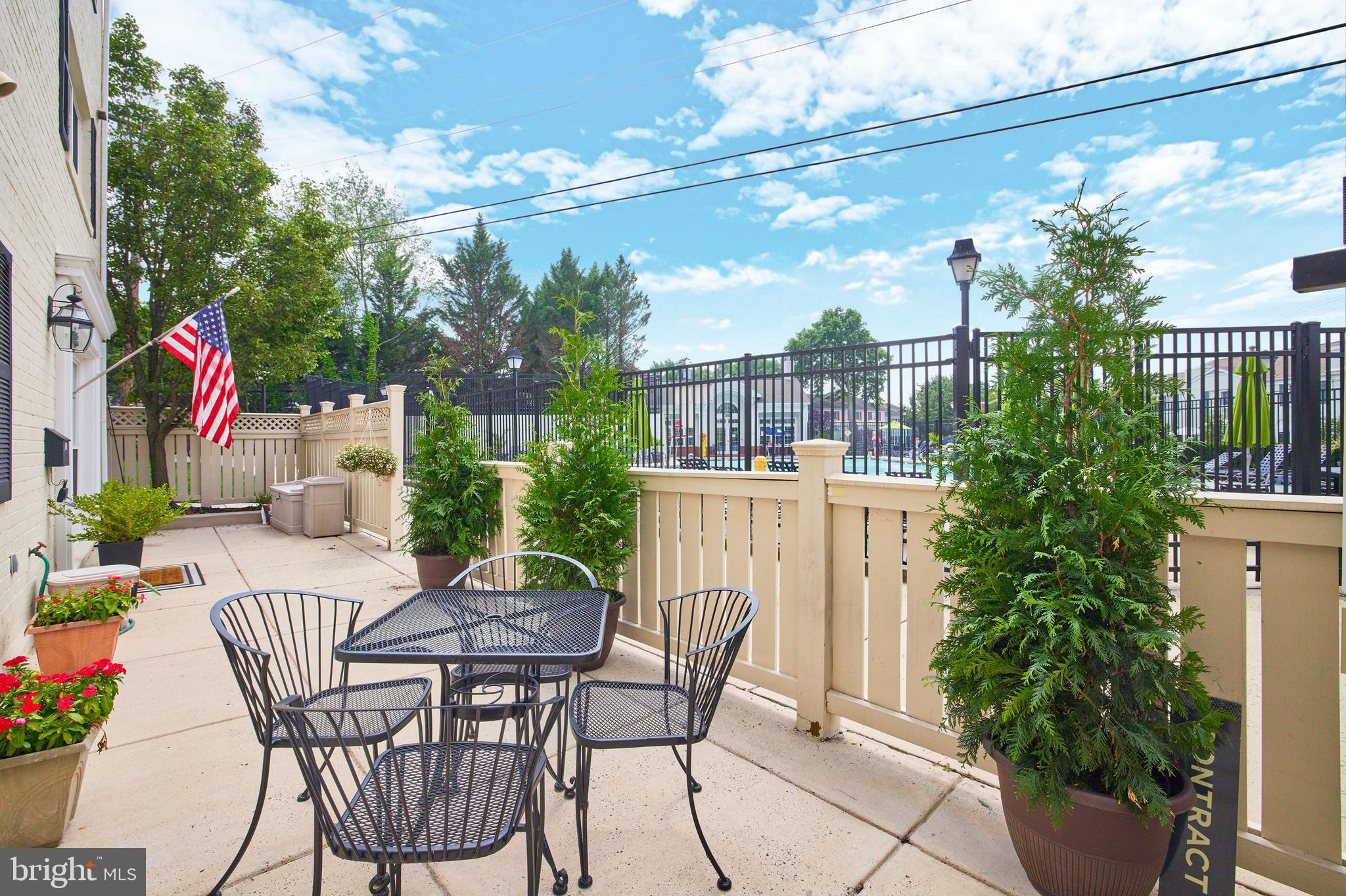 PARKSIDE AT ALEXANDRIA - Residential