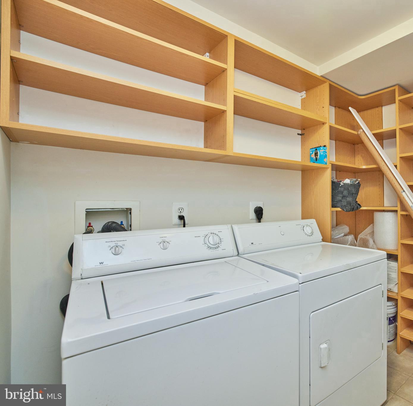 PARKSIDE AT ALEXANDRIA - Residential